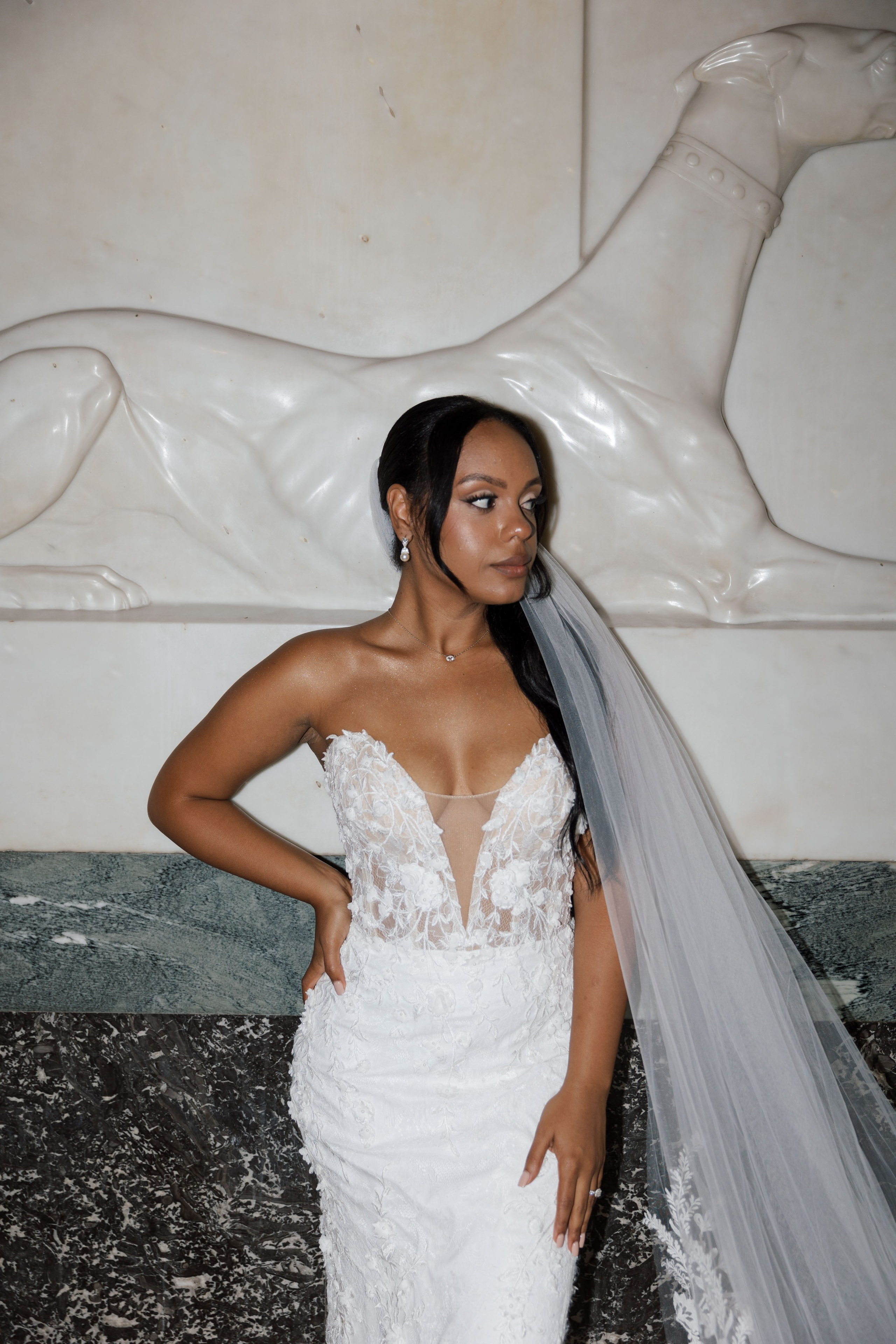 Bridal makeup and hairstyle idea. Soft glam in natural shades and sleek ponytail. Makeup in Rome for women of colour