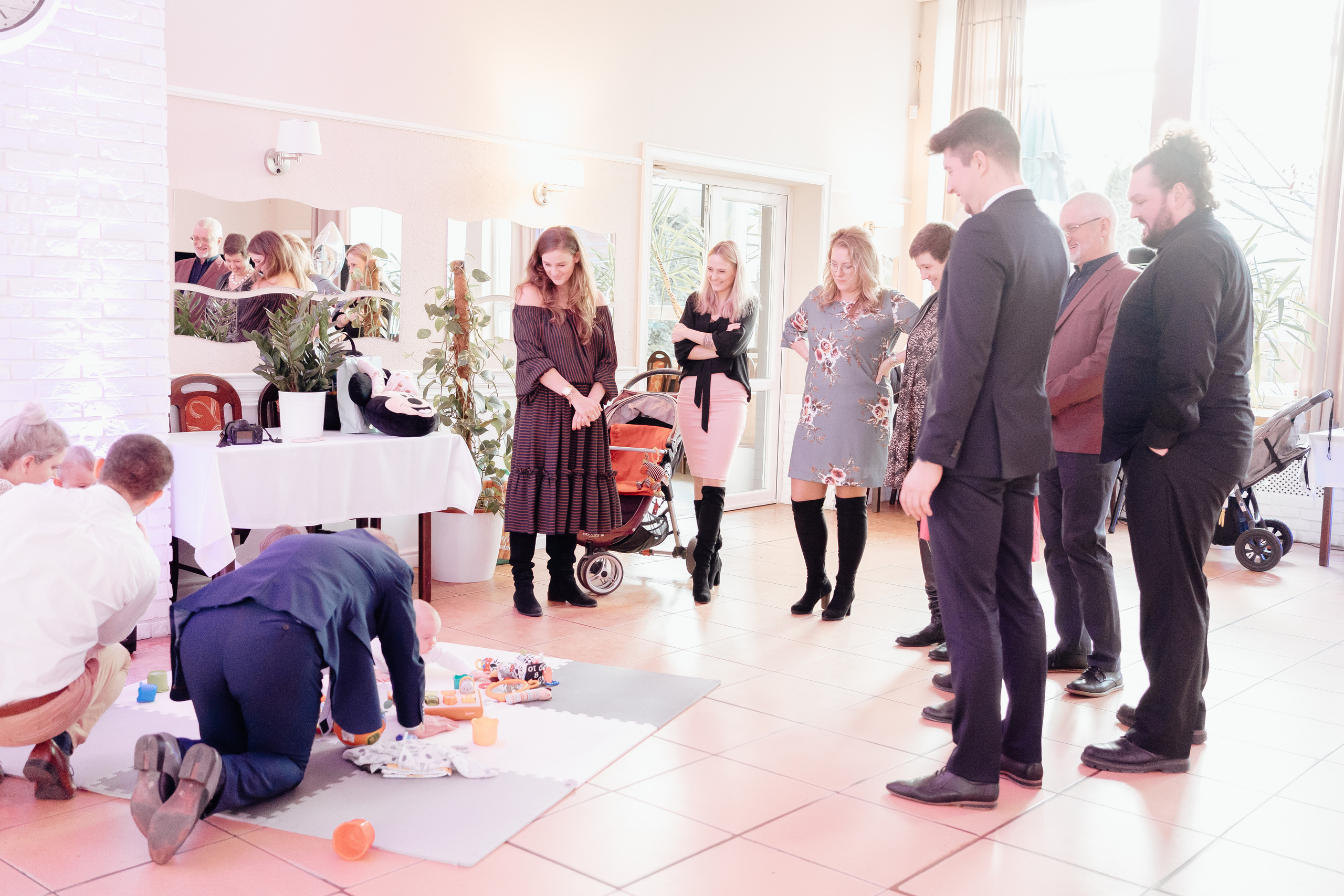 Wyjątkowy dzień dla Szymona - Chrzest święty w Łodzi. Fotograf Łódź - sesja ciążowa, noworodkowa, dziecięca. Studio w Łodzi