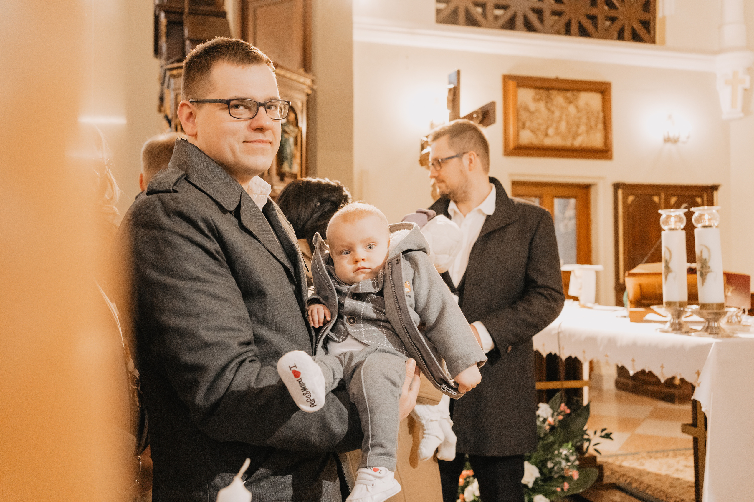 Wyjątkowy dzień dla Szymona - Chrzest święty w Łodzi. Fotograf Łódź - sesja ciążowa, noworodkowa, dziecięca. Studio w Łodzi