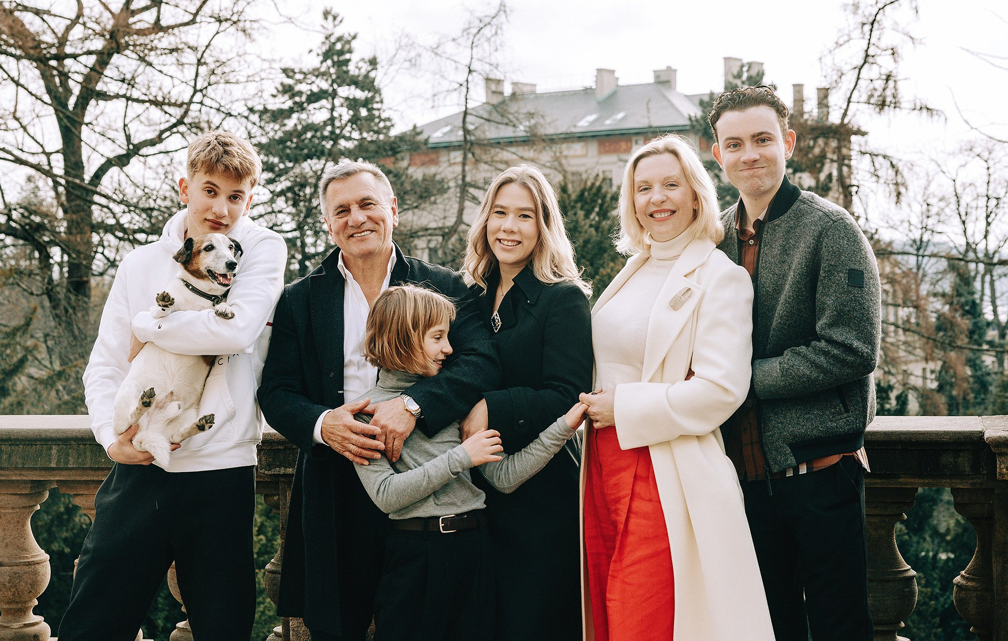 Наталья с семьей. Rodinný a svatební fotograf v Praze