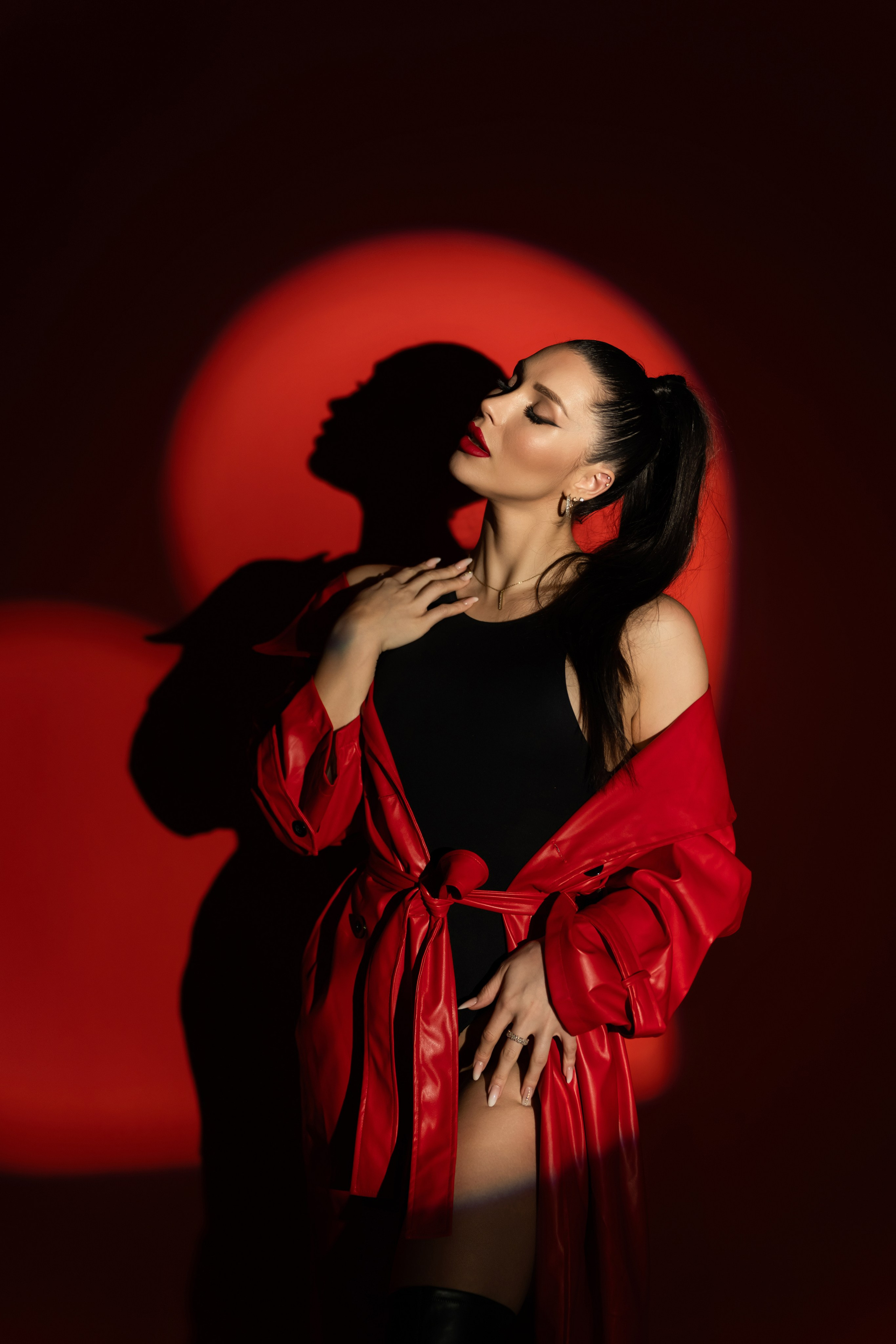 Ladies. Photographer in Paris