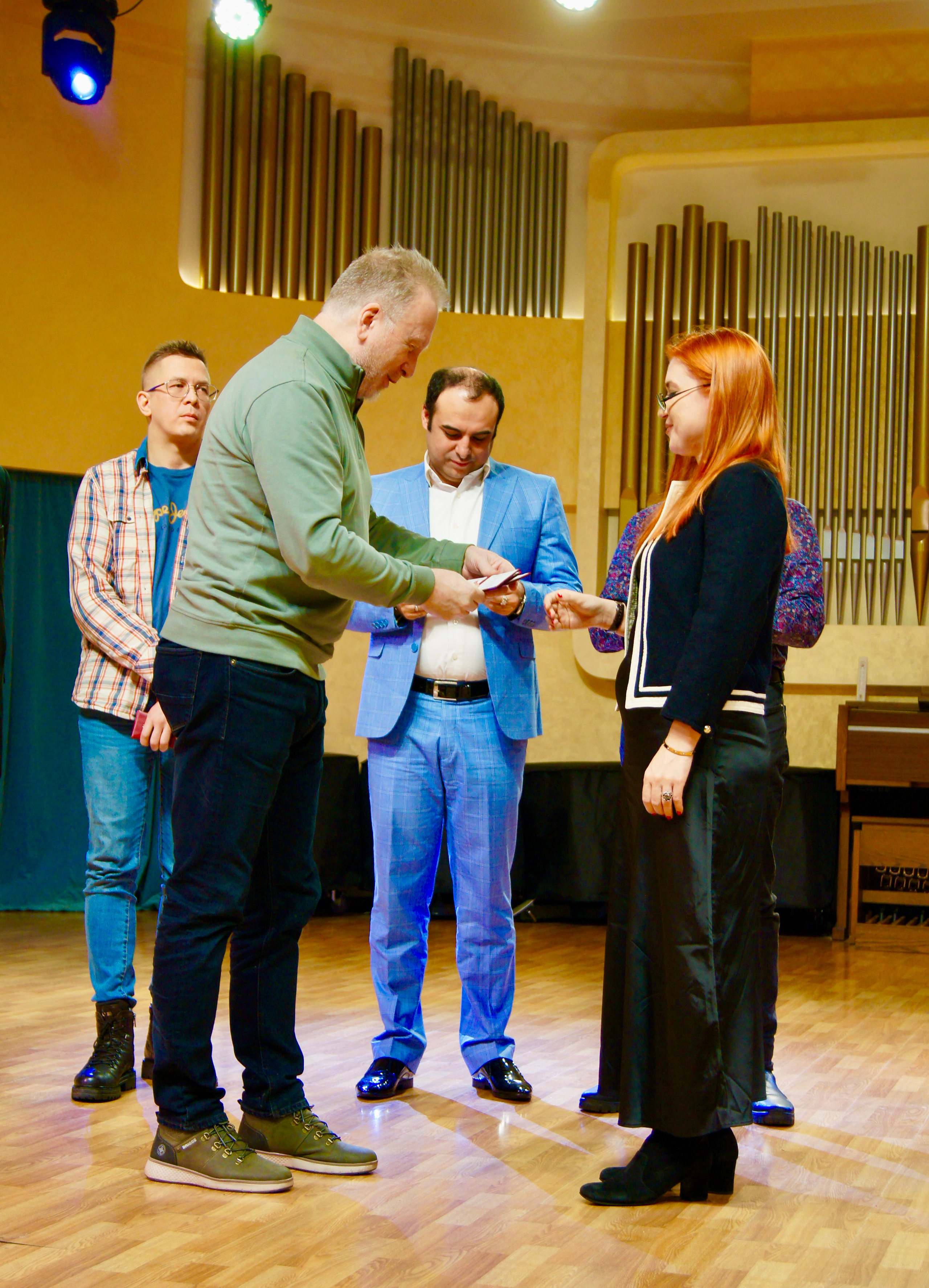 CASIdAF&BRUCEF. Vernov Production & AKKA Music en association CASIdAF & BRUCEF