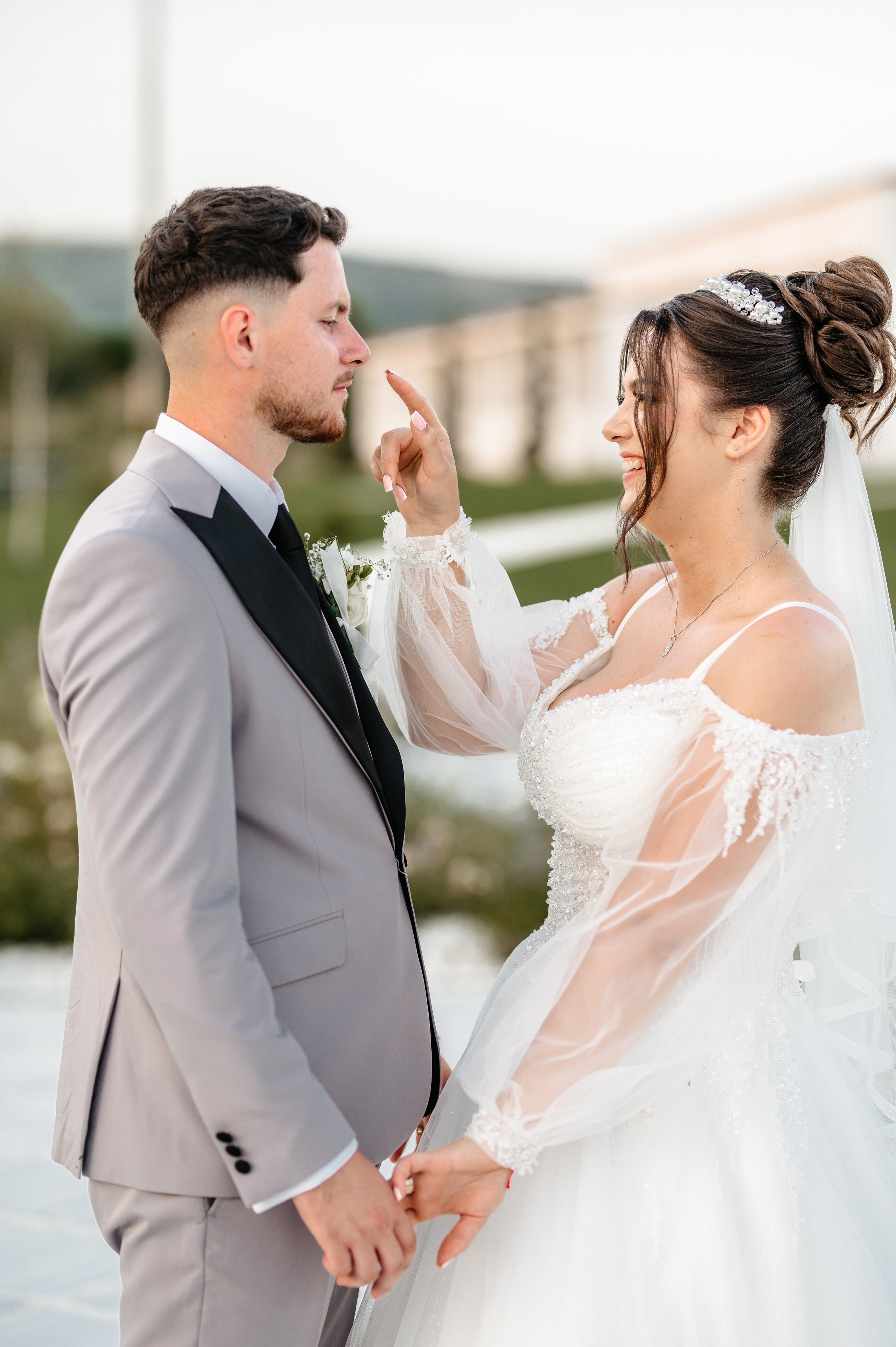 Georgiana & Eduard. Creativeiso.ro