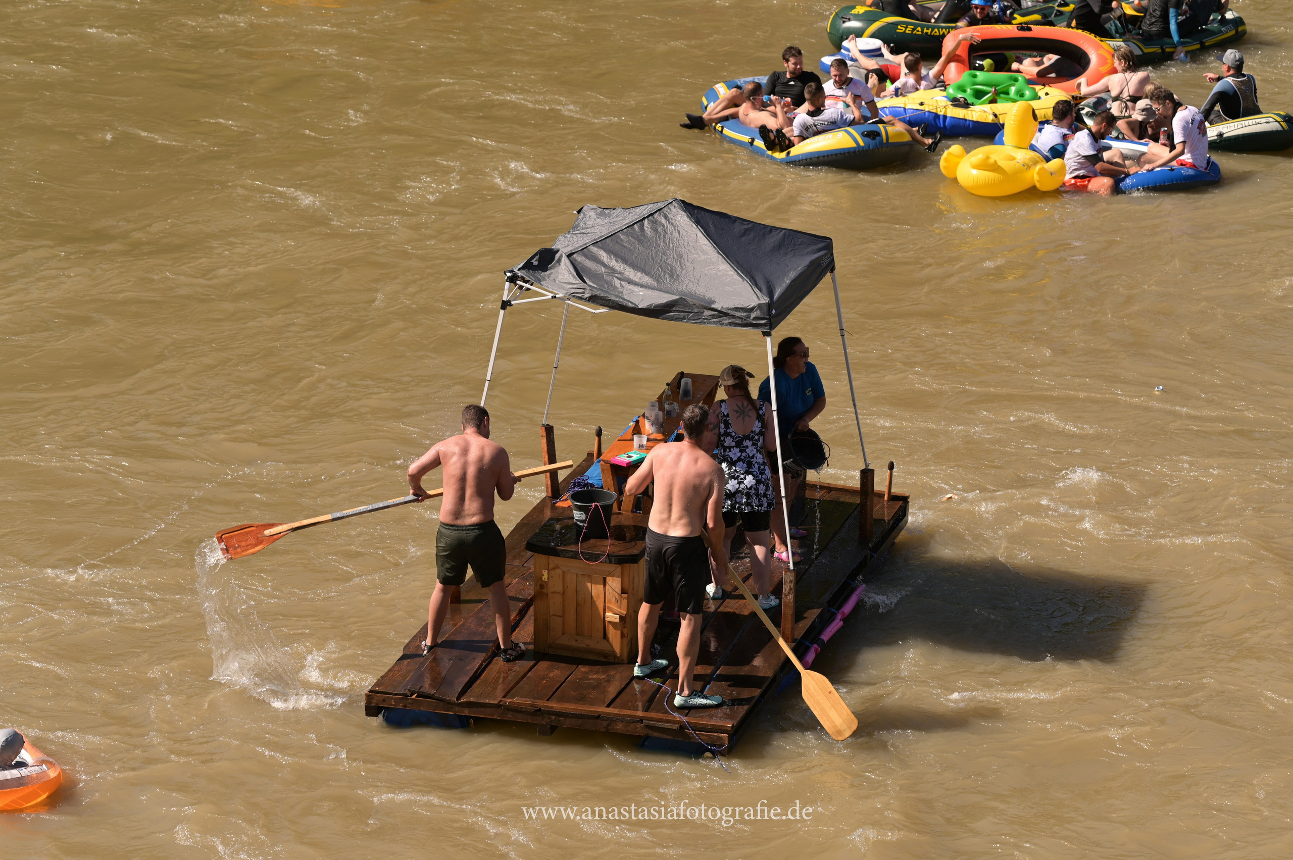 Nabada Ulm 2025. Newbornfotograf Kinderfotograf Ulm Familienfotograf Anastasia Neu-Ulm