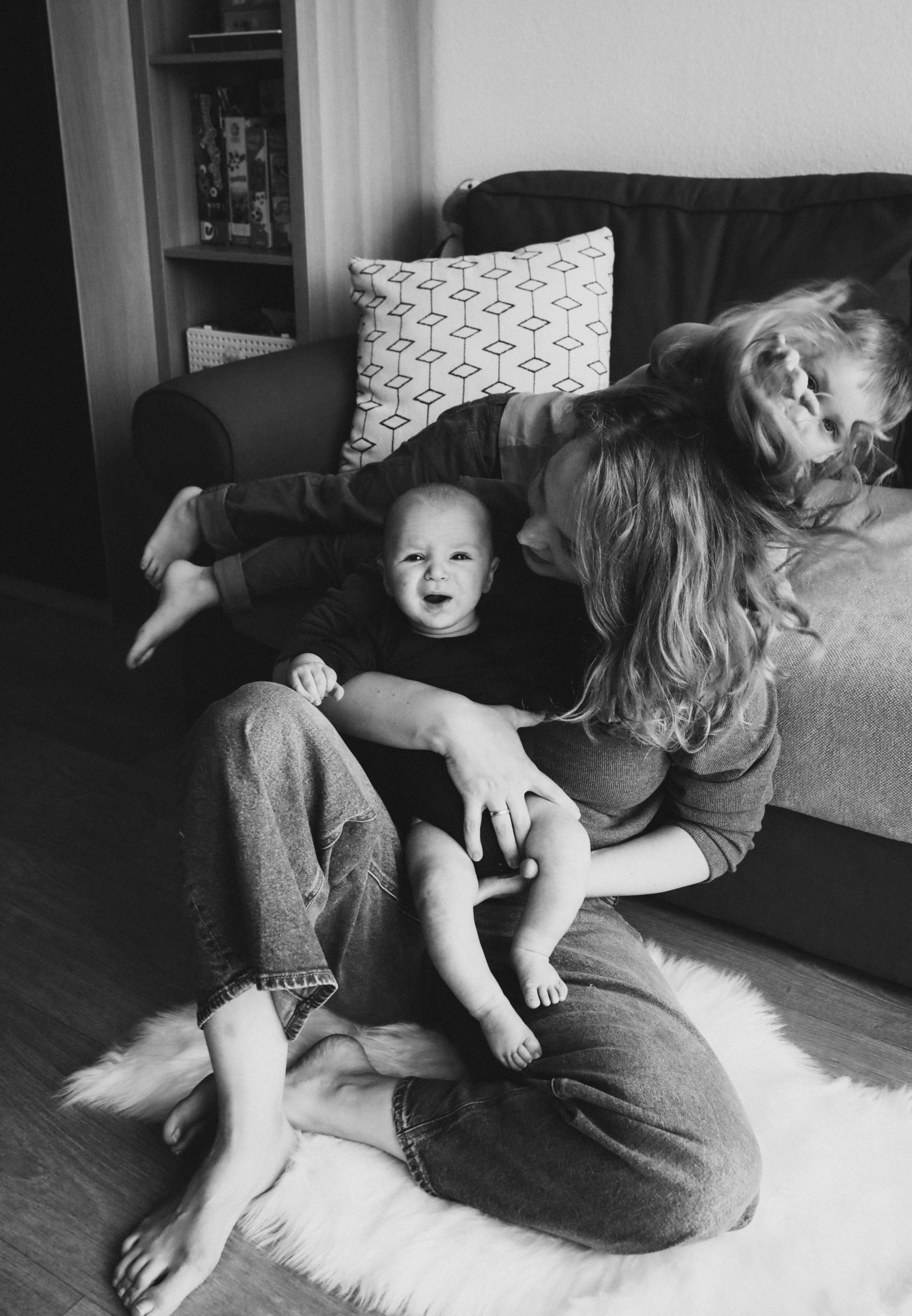 Newborn Fotoshooting ohne Stress?f. Hochzeitsfotograf und Familienfotograf in Neustadt an der Weinstraße, Haßloch, Ludwigshafen, Speyer und Landau - Ekaterina Seoud