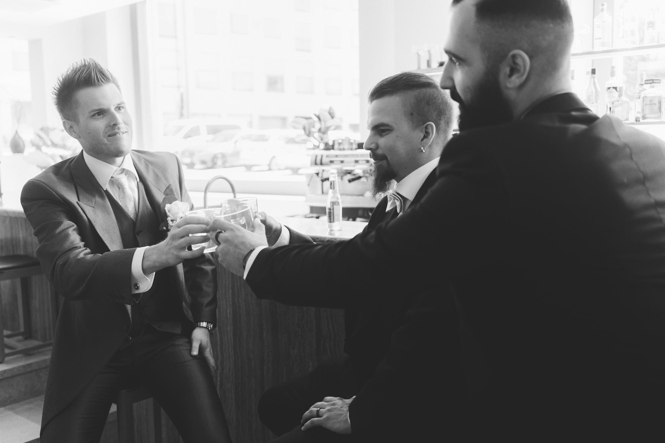 K&T, Hääkuvaus Porvoossa – Hotelli Runo, Tuomiokirkko & Tanssisaari