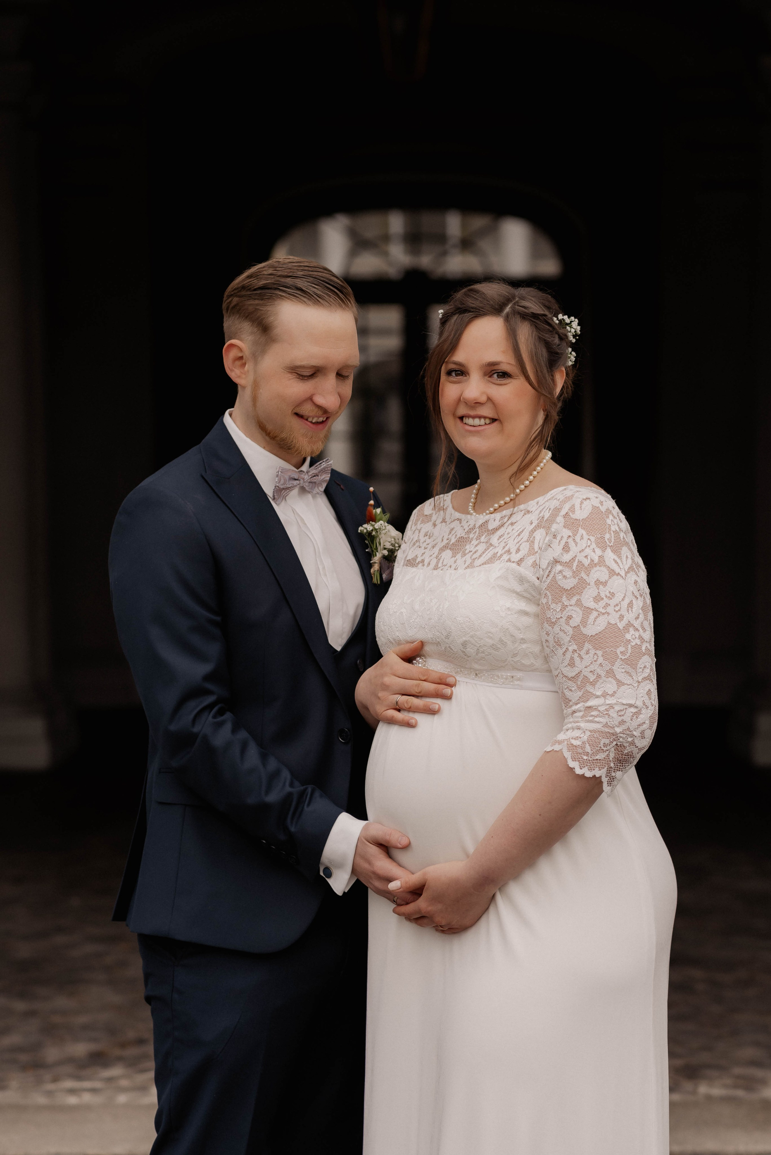 PRE-WEDDING IN HOFGARTEN ANSBACH. Photographer in Nuremberg Irina Mehnert from Ansbach