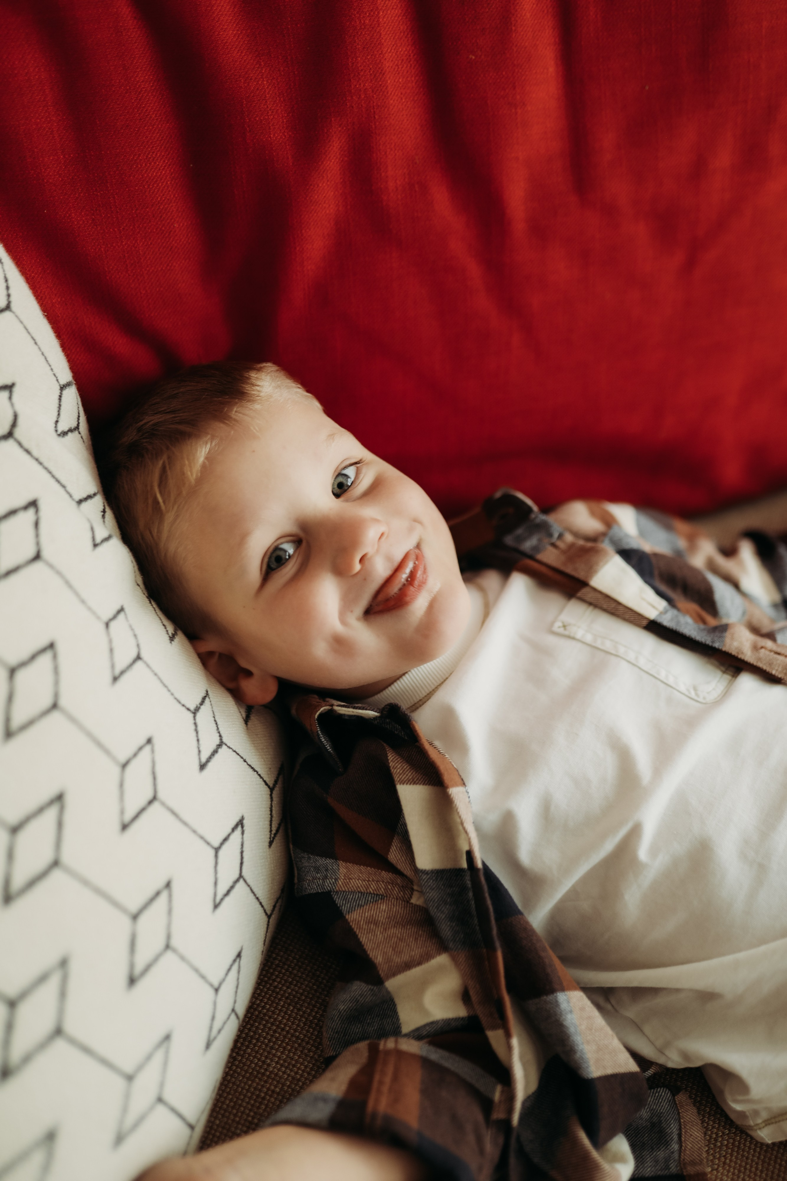 Newborn Fotoshooting ohne Stress?f. Hochzeitsfotograf und Familienfotograf in Neustadt an der Weinstraße, Haßloch, Ludwigshafen, Speyer und Landau - Ekaterina Seoud