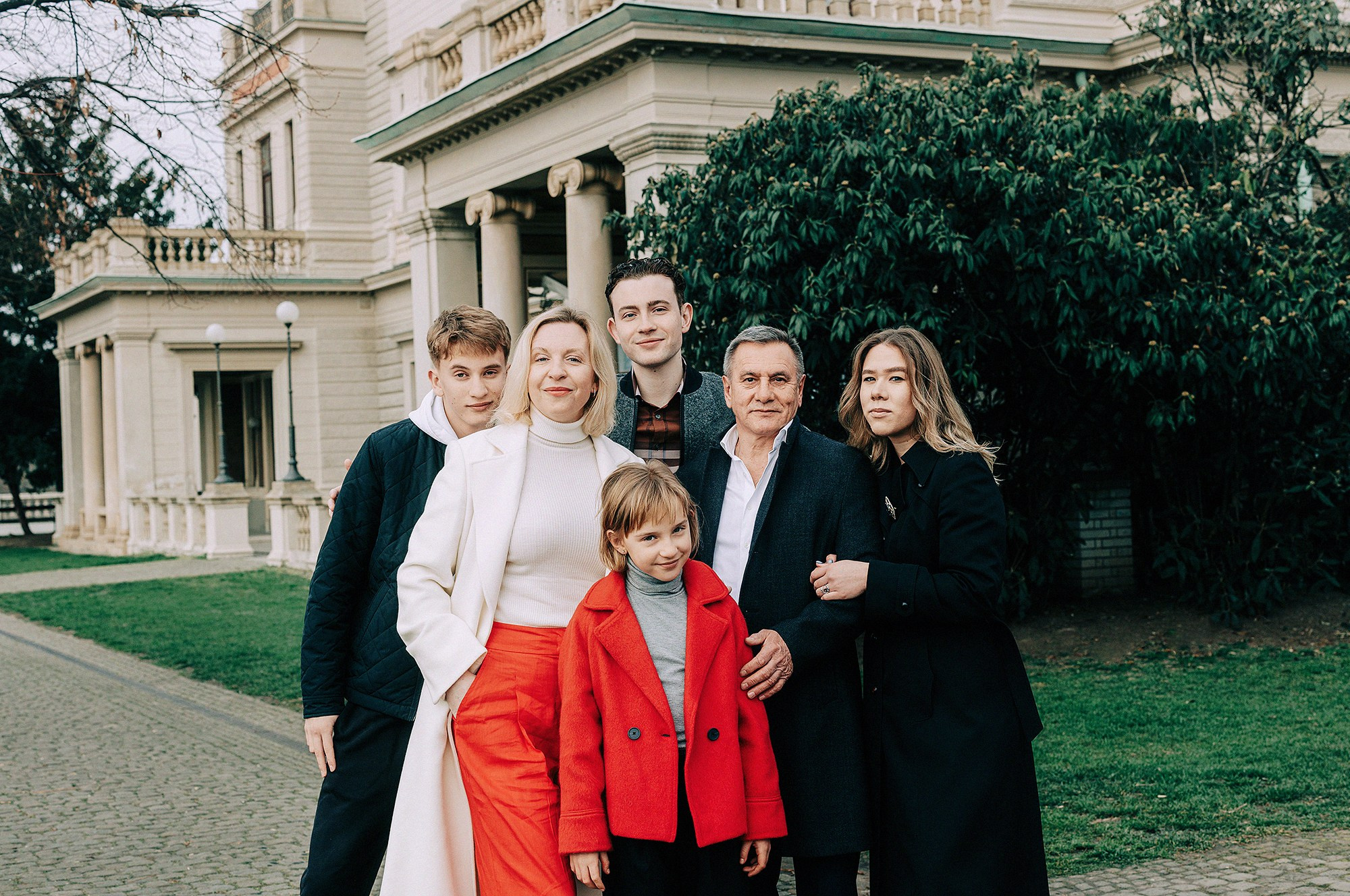 Наталья с семьей. Rodinný a svatební fotograf v Praze