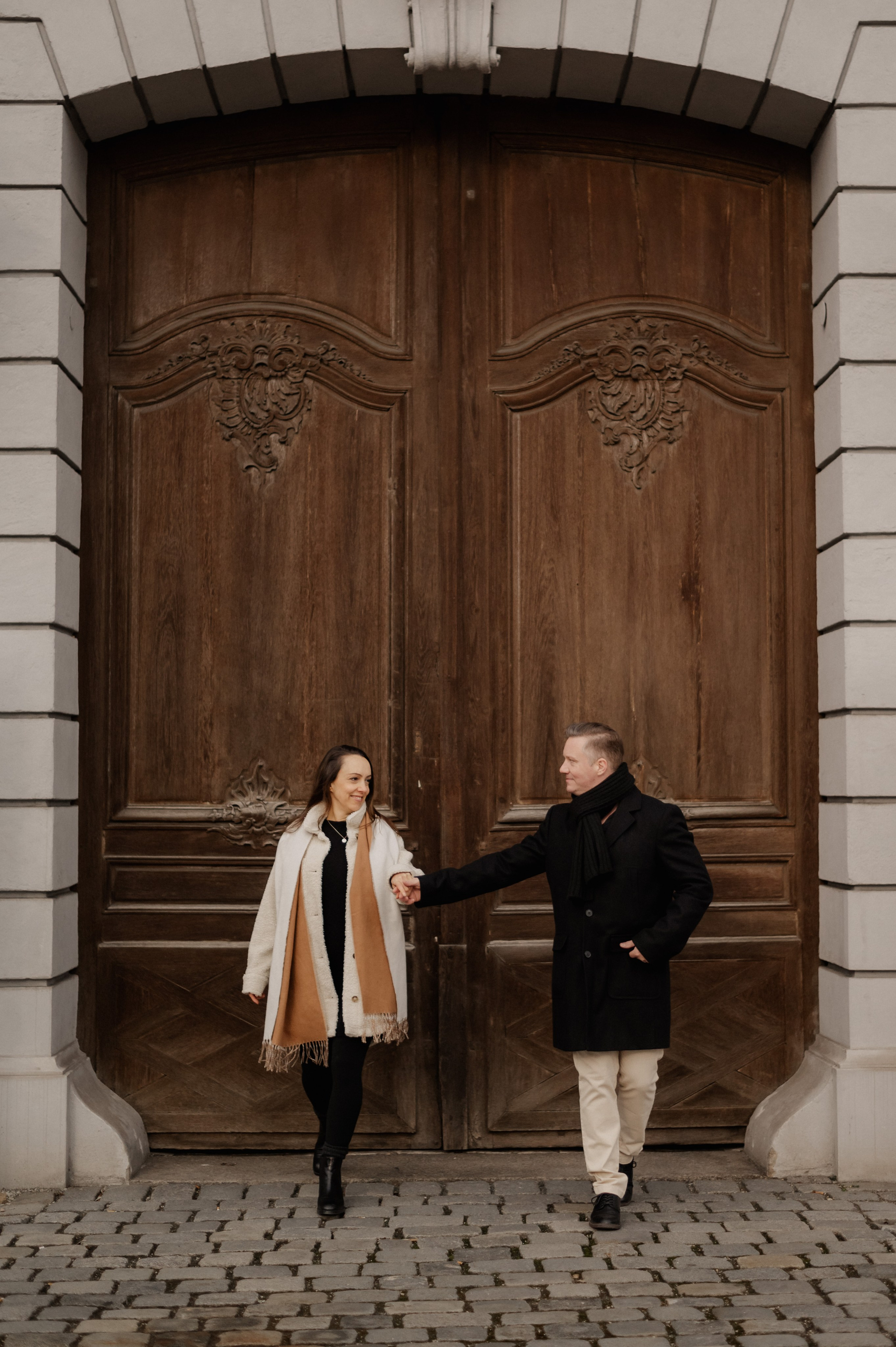 Love Story in Hofgarten Ansbach. Фотограф в Нюрнберге Ирина Менерт из Ансбаха
