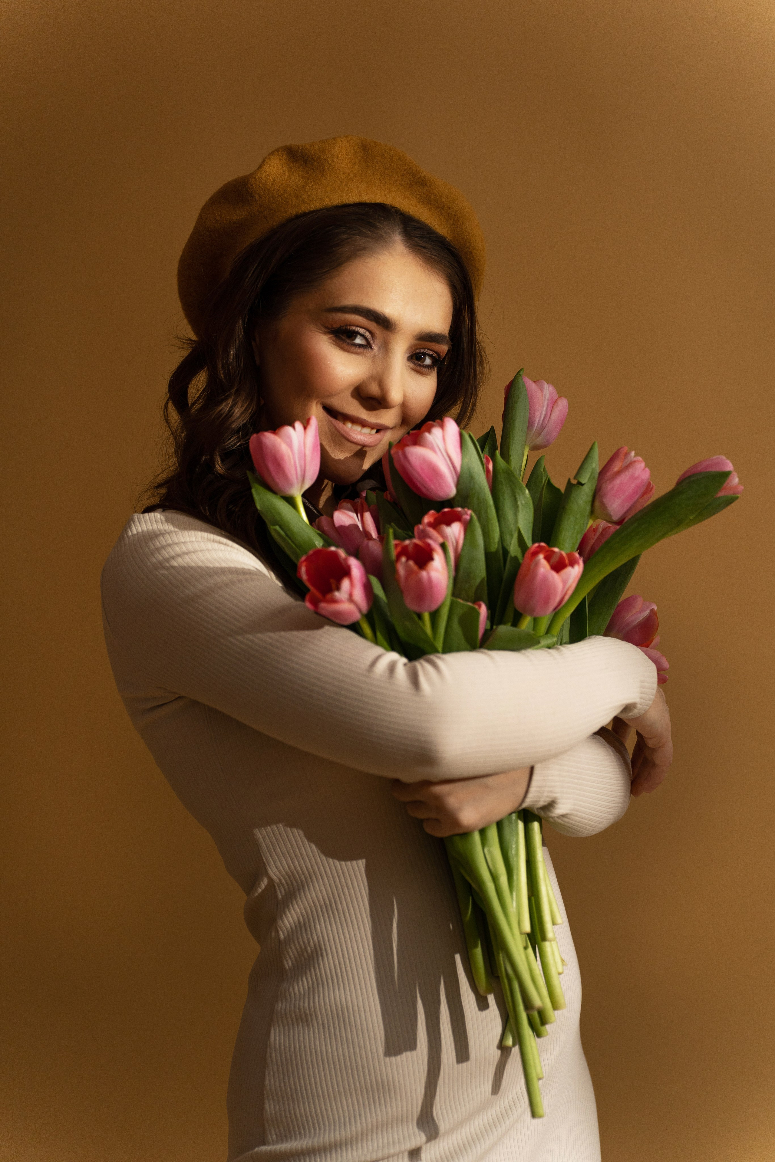 Ladies. Photographer in Paris