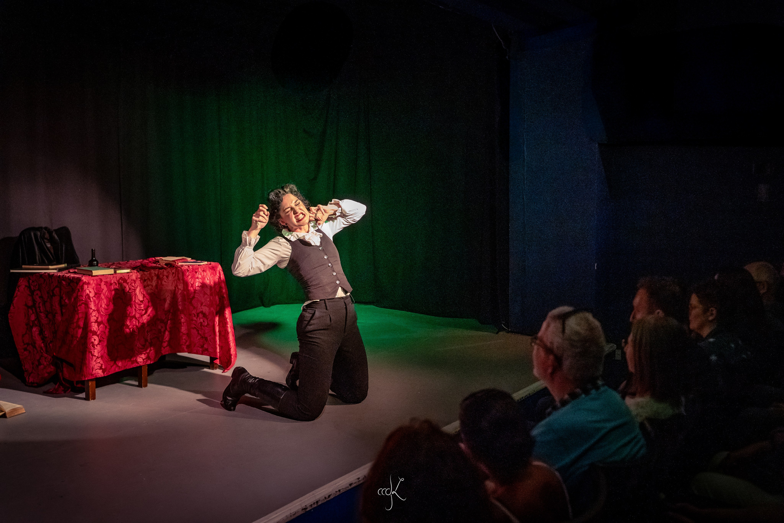 Jekyll & Hyde: A One-Woman Show. Expect Miracles Photography by Kate & Andrew