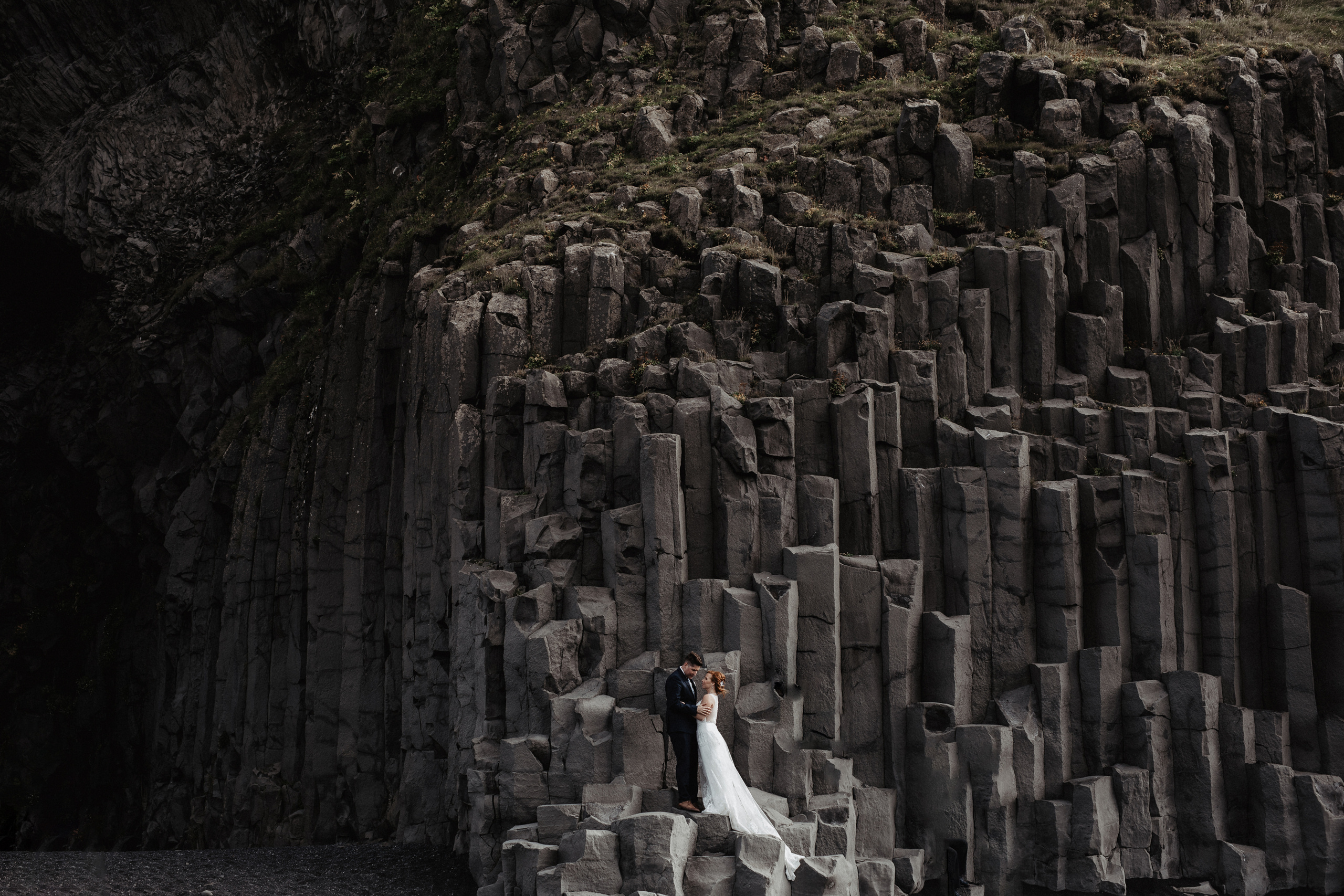 Black beach Iceland elopement | Iceland elopement photographer. Iceland elopement photographer & videographer