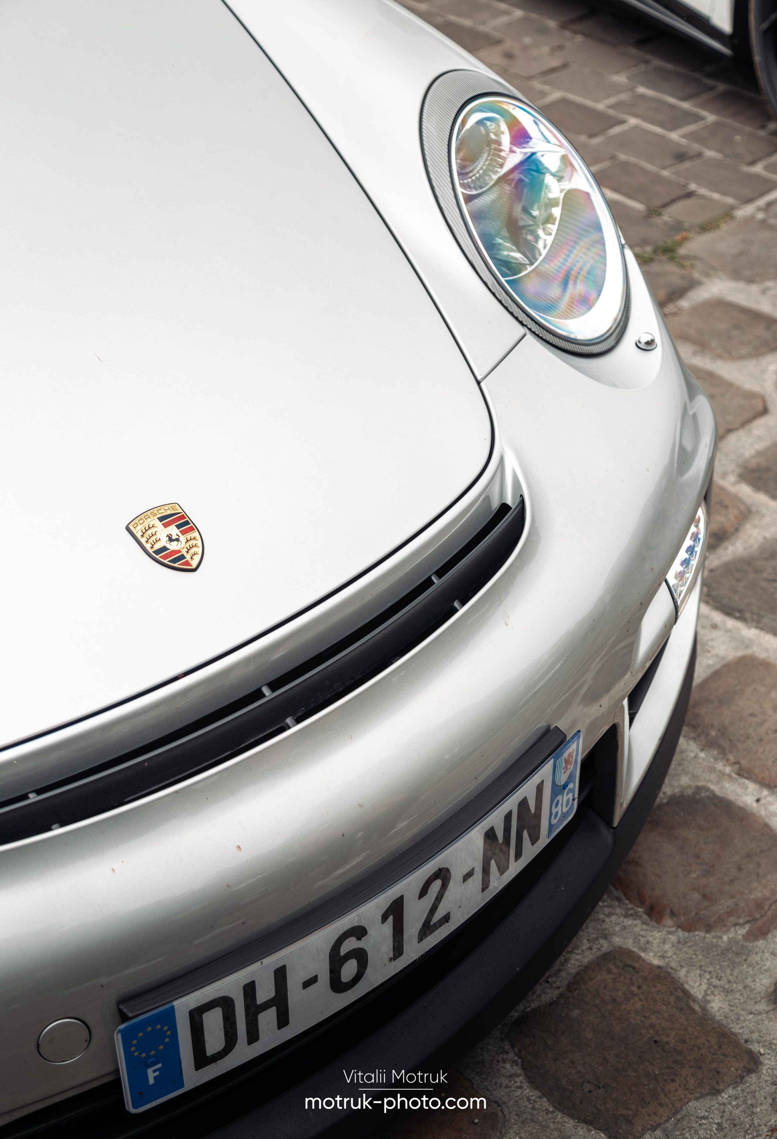 Bateaux Mouches 8 mai. Photographe de voitures à Paris — Vitalii Motruk