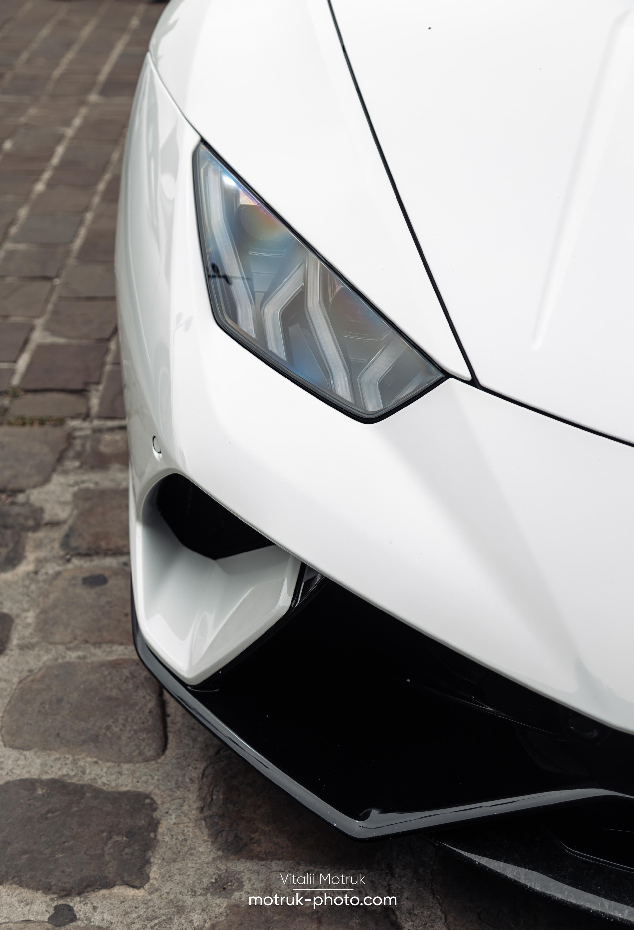 Bateaux Mouches 8 mai. Photographe de voitures à Paris — Vitalii Motruk