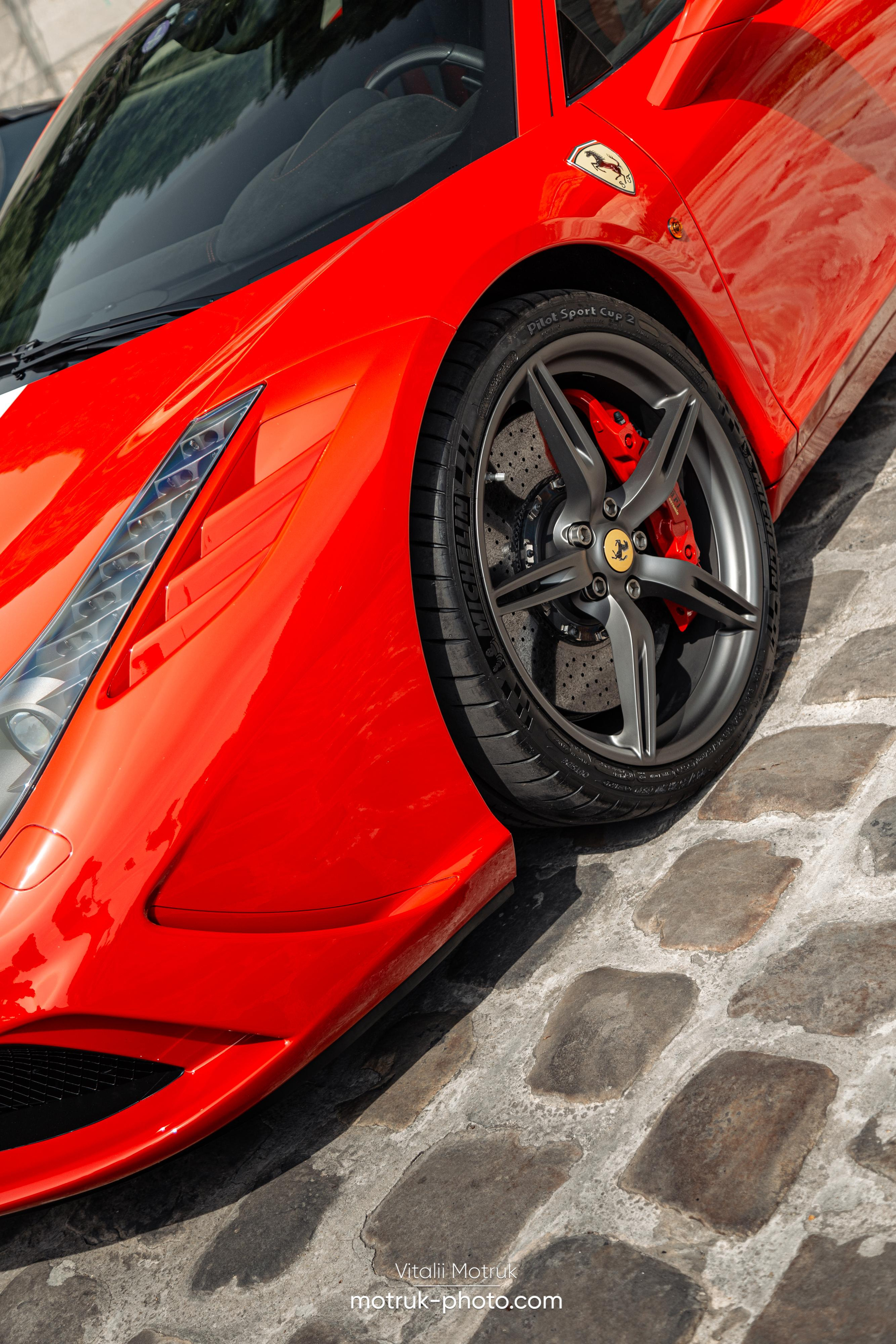 Bateaux Mouches 1 mai. Photographe de voitures à Paris — Vitalii Motruk