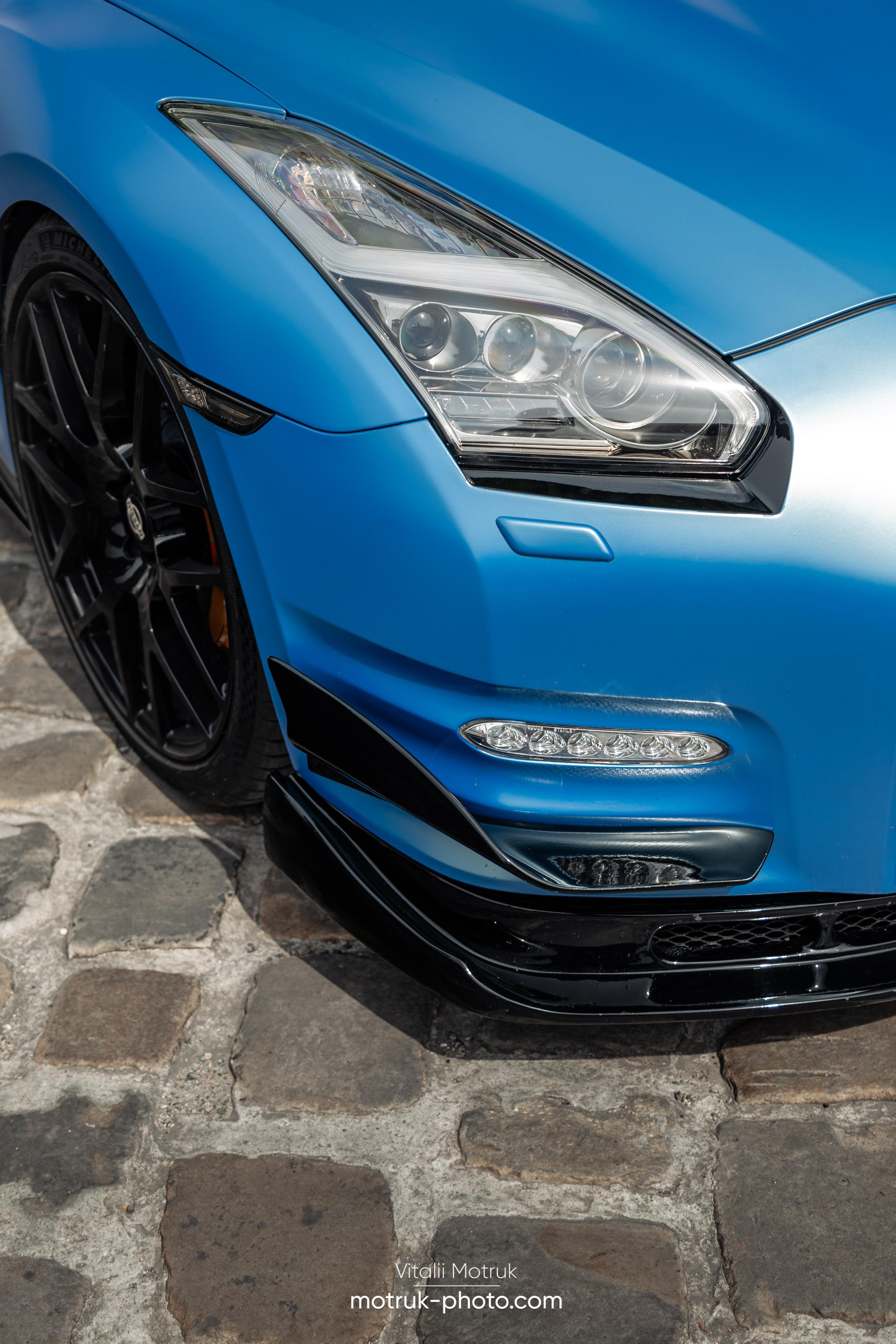 Bateaux Mouches 1 mai. Photographe de voitures à Paris — Vitalii Motruk