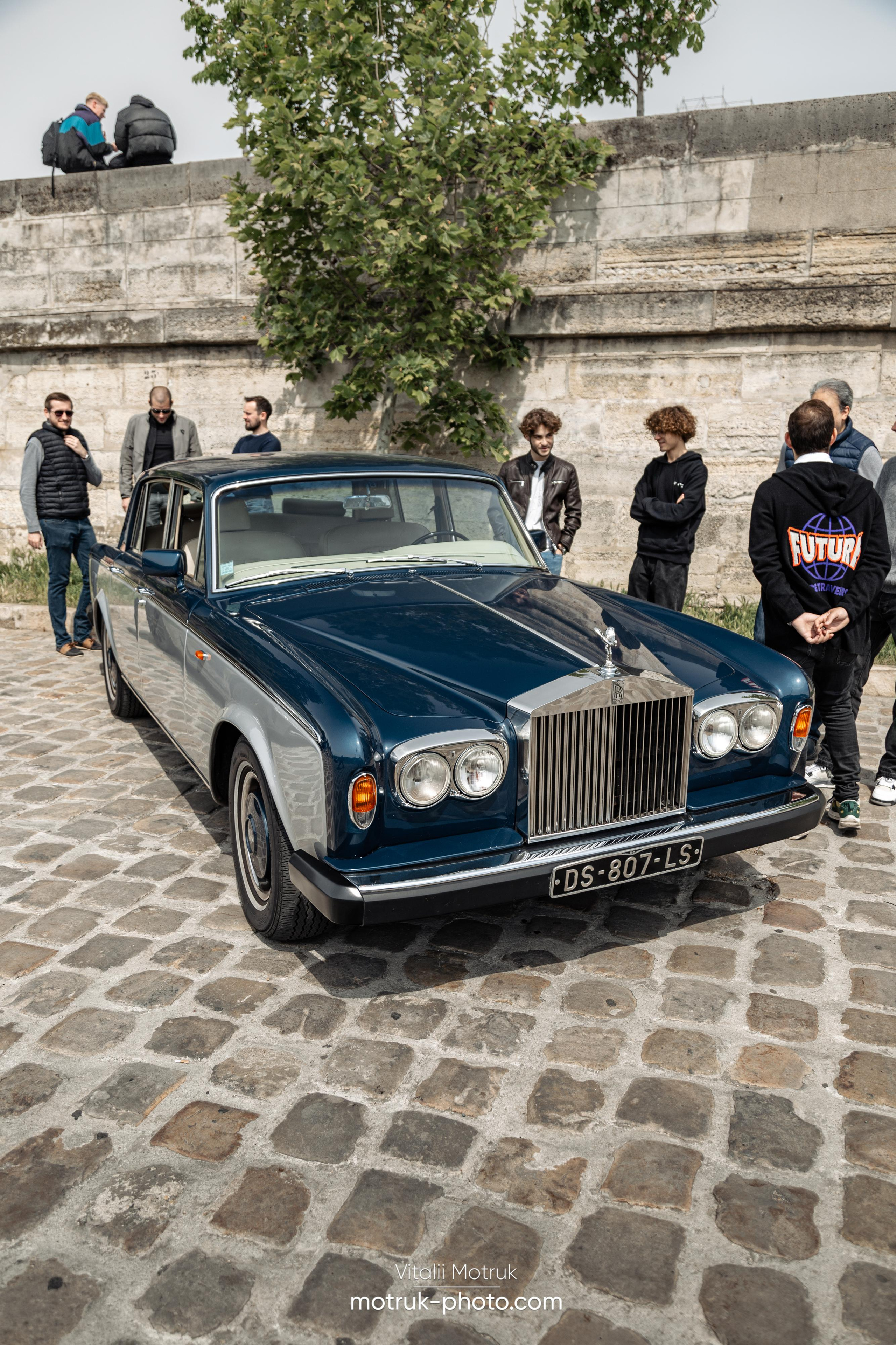 Bateaux Mouches 1 mai. Photographe de voitures à Paris — Vitalii Motruk