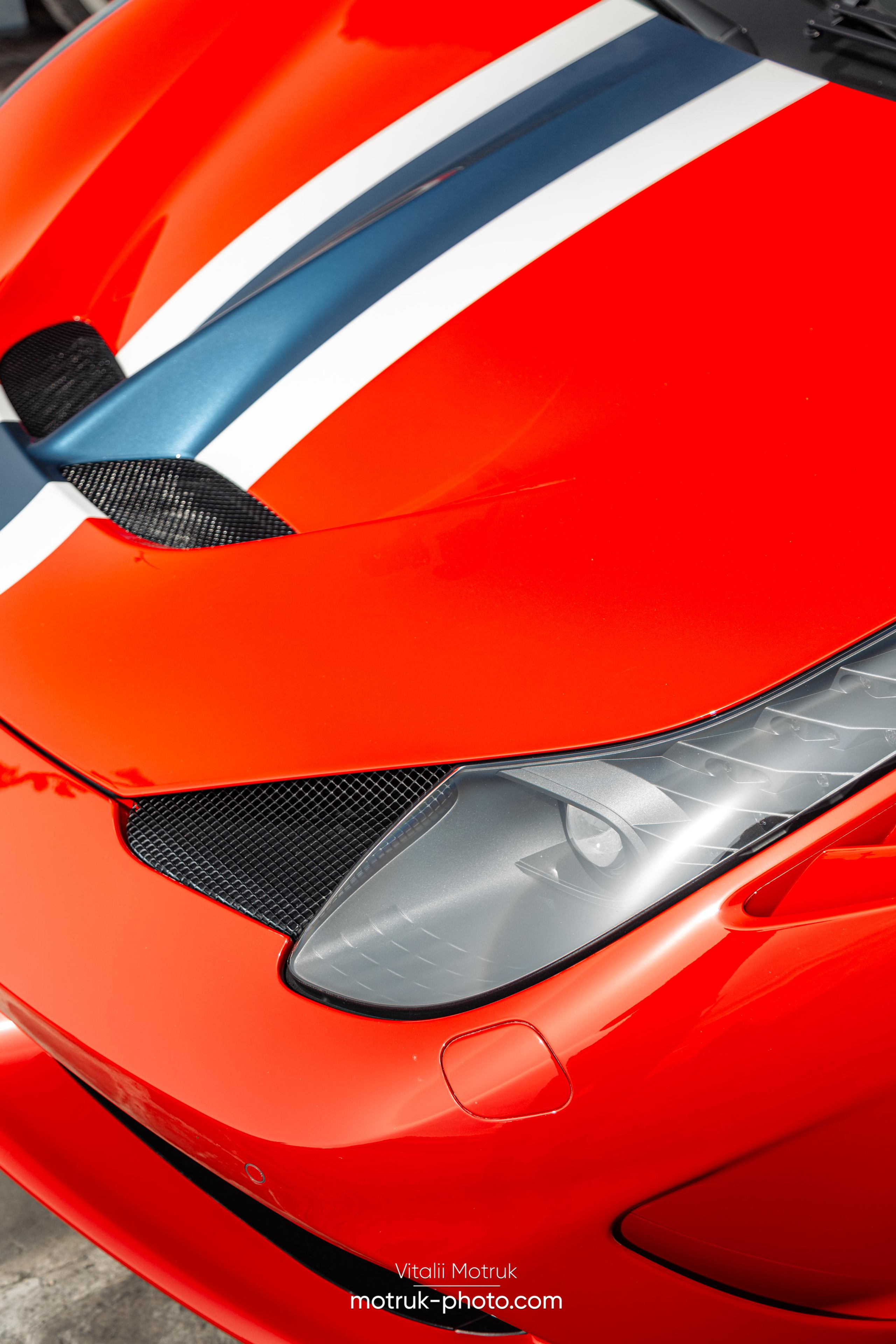 Bateaux Mouches 1 mai. Photographe de voitures à Paris — Vitalii Motruk