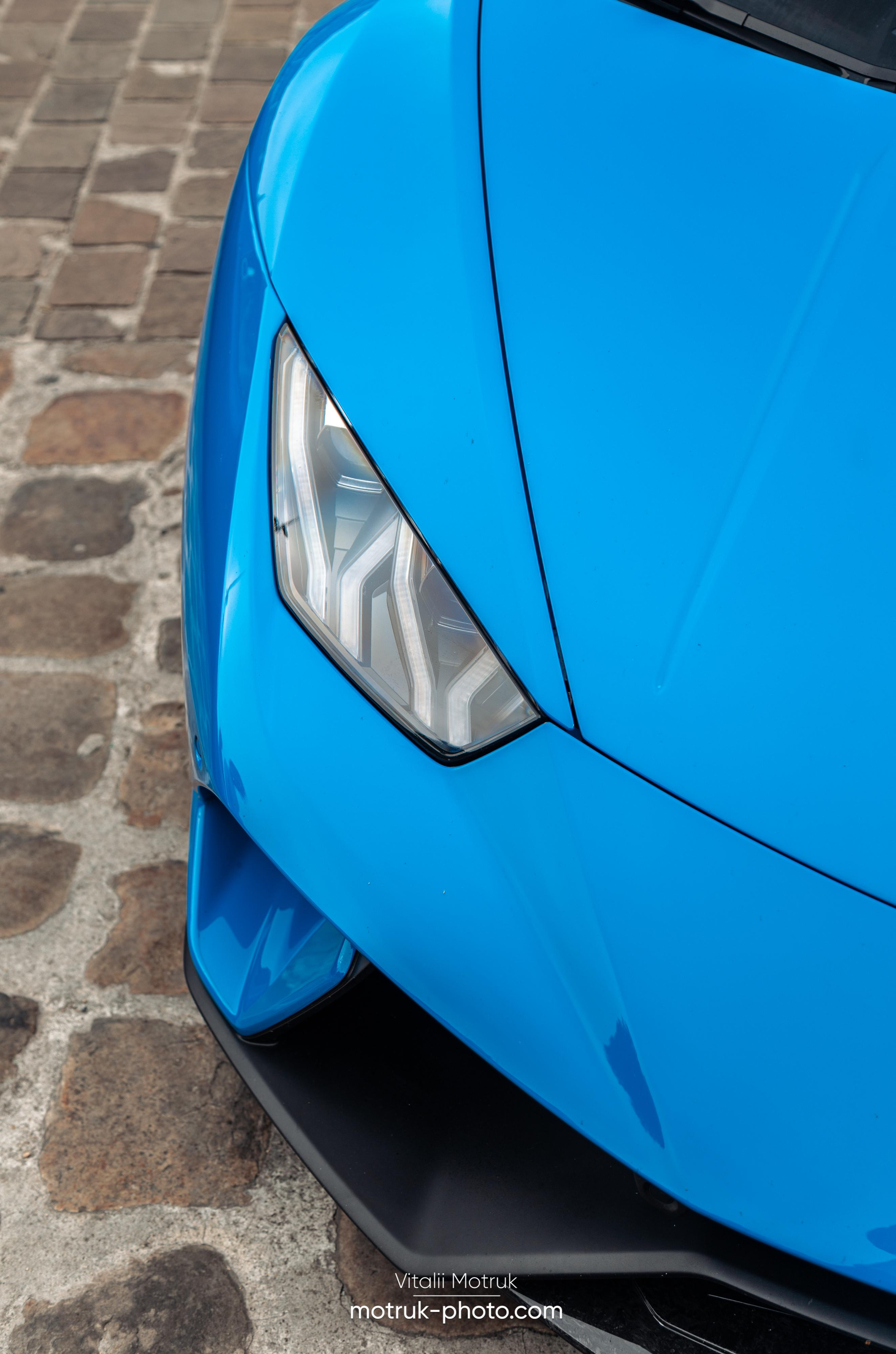 Bateaux Mouches 8 mai. Photographe de voitures à Paris — Vitalii Motruk