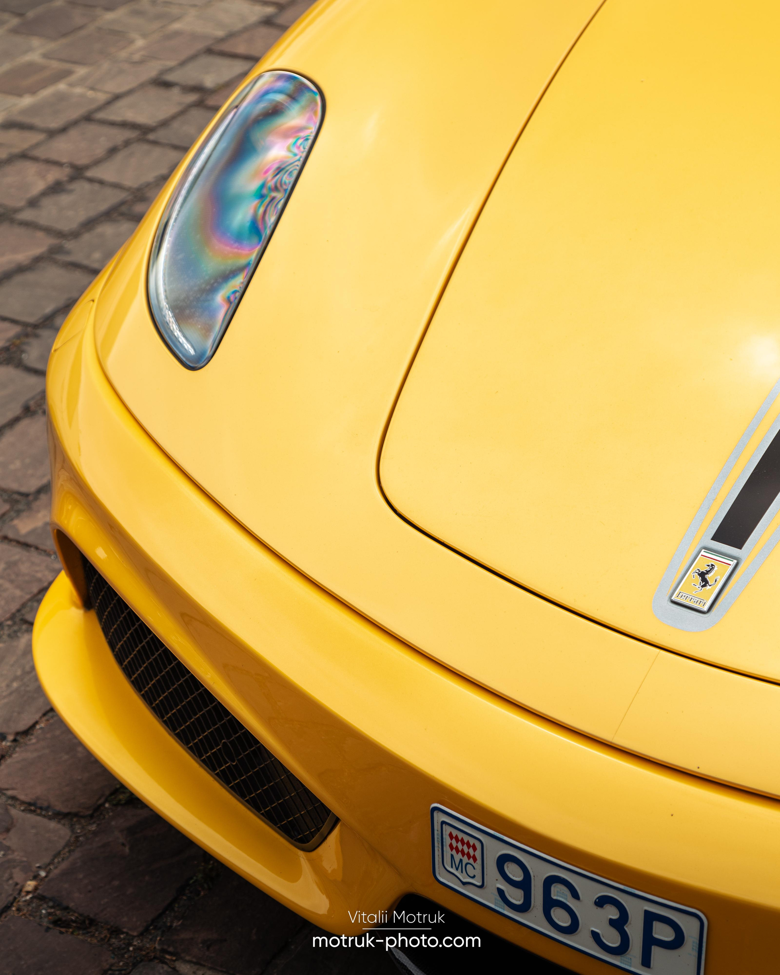 Bateaux Mouches 8 mai. Photographe de voitures à Paris — Vitalii Motruk