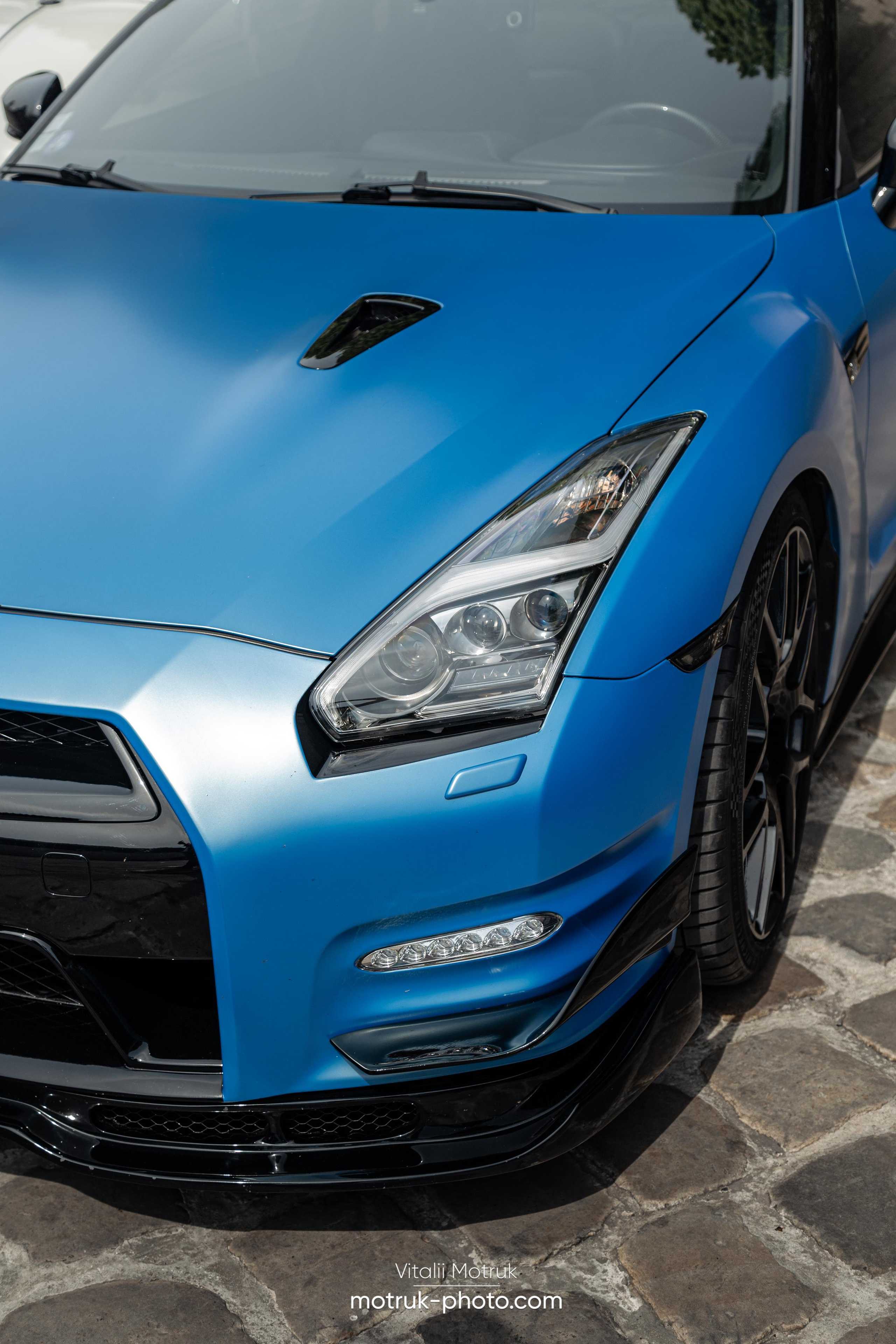 Bateaux Mouches 1 mai. Photographe de voitures à Paris — Vitalii Motruk