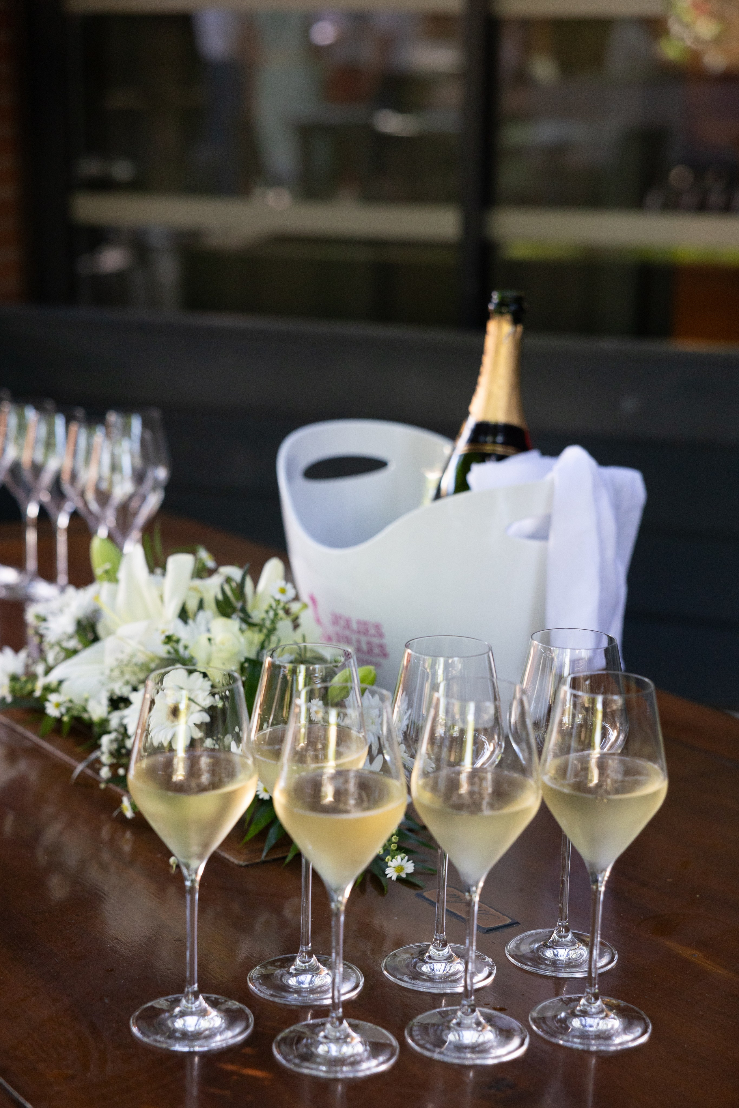 The Baptism of Diana in the Church of Saint-Sernin in Toulouse. Евгения Смирнова — фотограф в Тулузе и юго-западной Франции