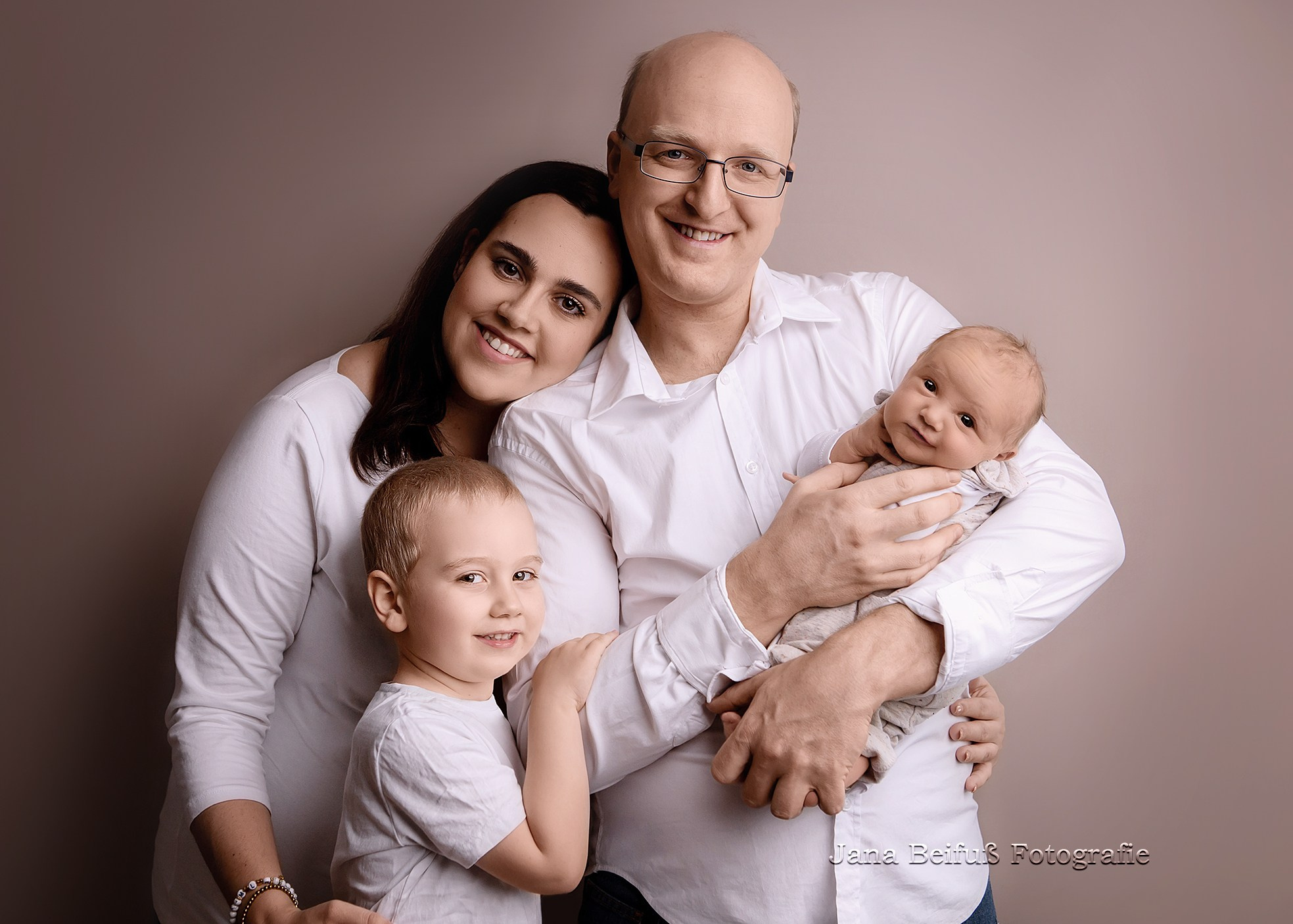 Neugeborenenshooting Weißenhorn, Neugeborenenshooting Ulm, Babyfotograf Ulm, Babyfotograf Senden, Babyfotograf Neu-Ulm Jana Beifuß Fotografie