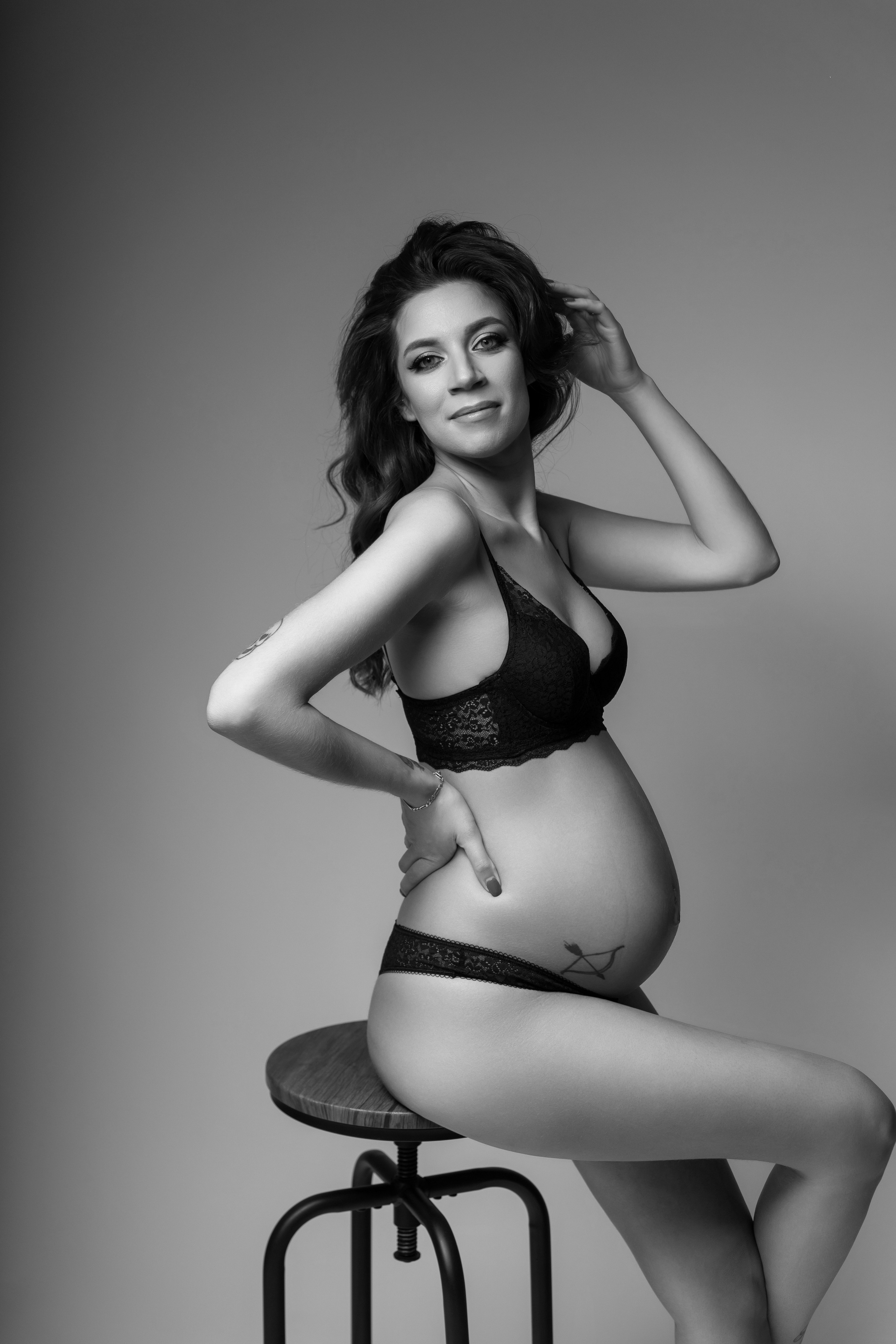 Photographe grossesse Paris, Pregnancy photographer Paris. Photographer in Paris