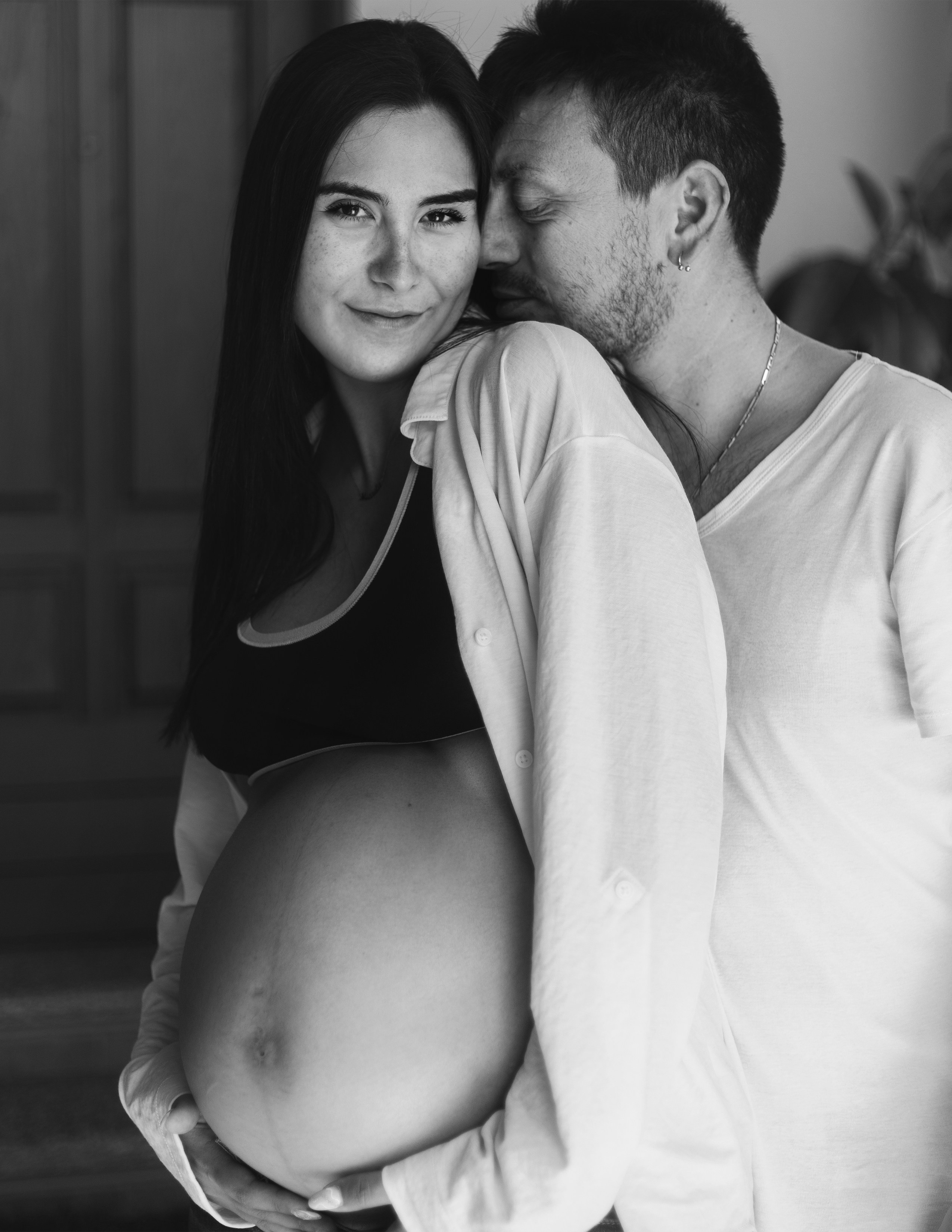 Maternity photosessions Milano and lake Como Bellagio. Wedding and elopement photographer Italy Tuscany Como Milan Pavia Marija Galaka