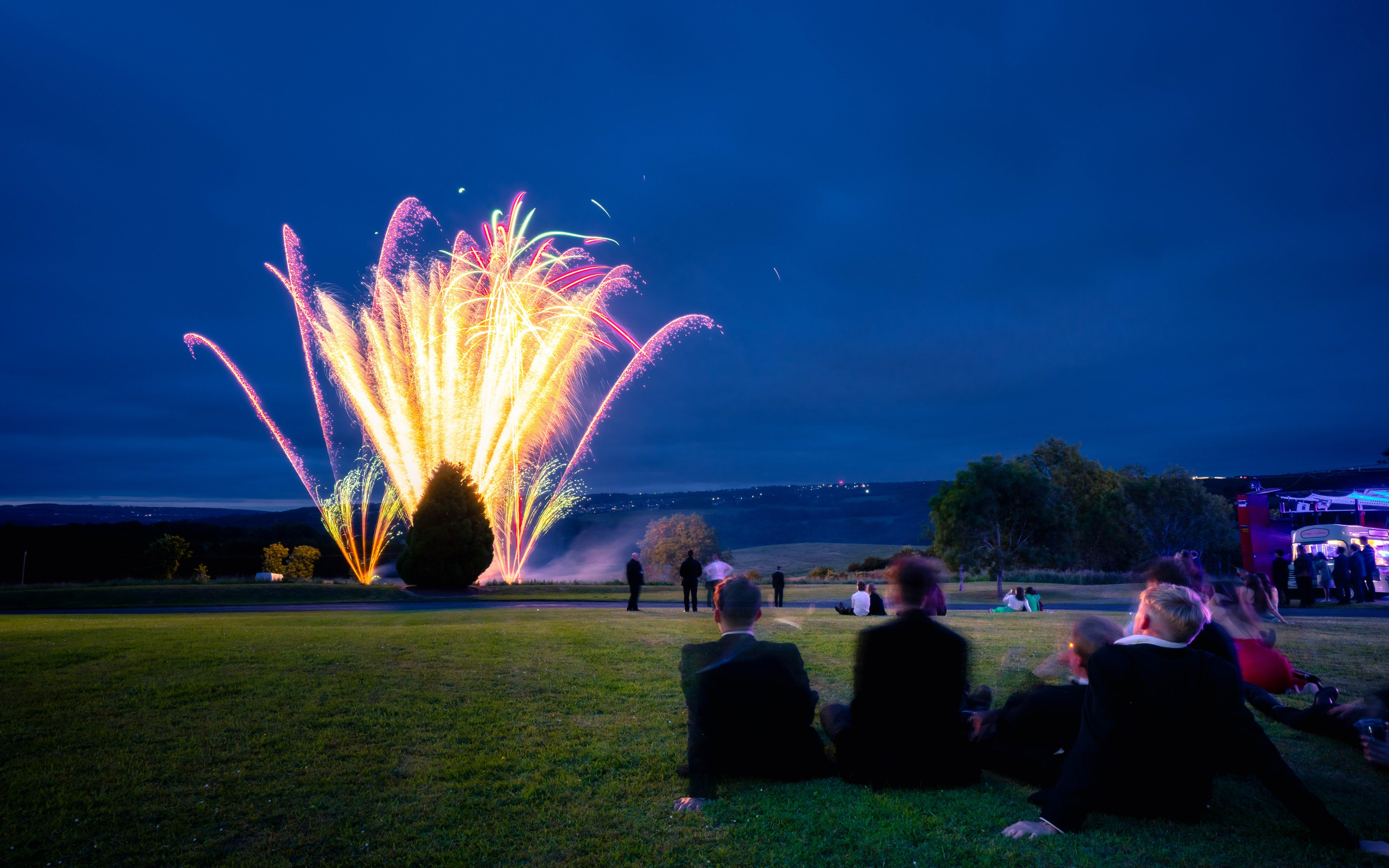 The Midas Touch: Van Mildert Summer Ball. Expect Miracles Photography by Kate & Andrew