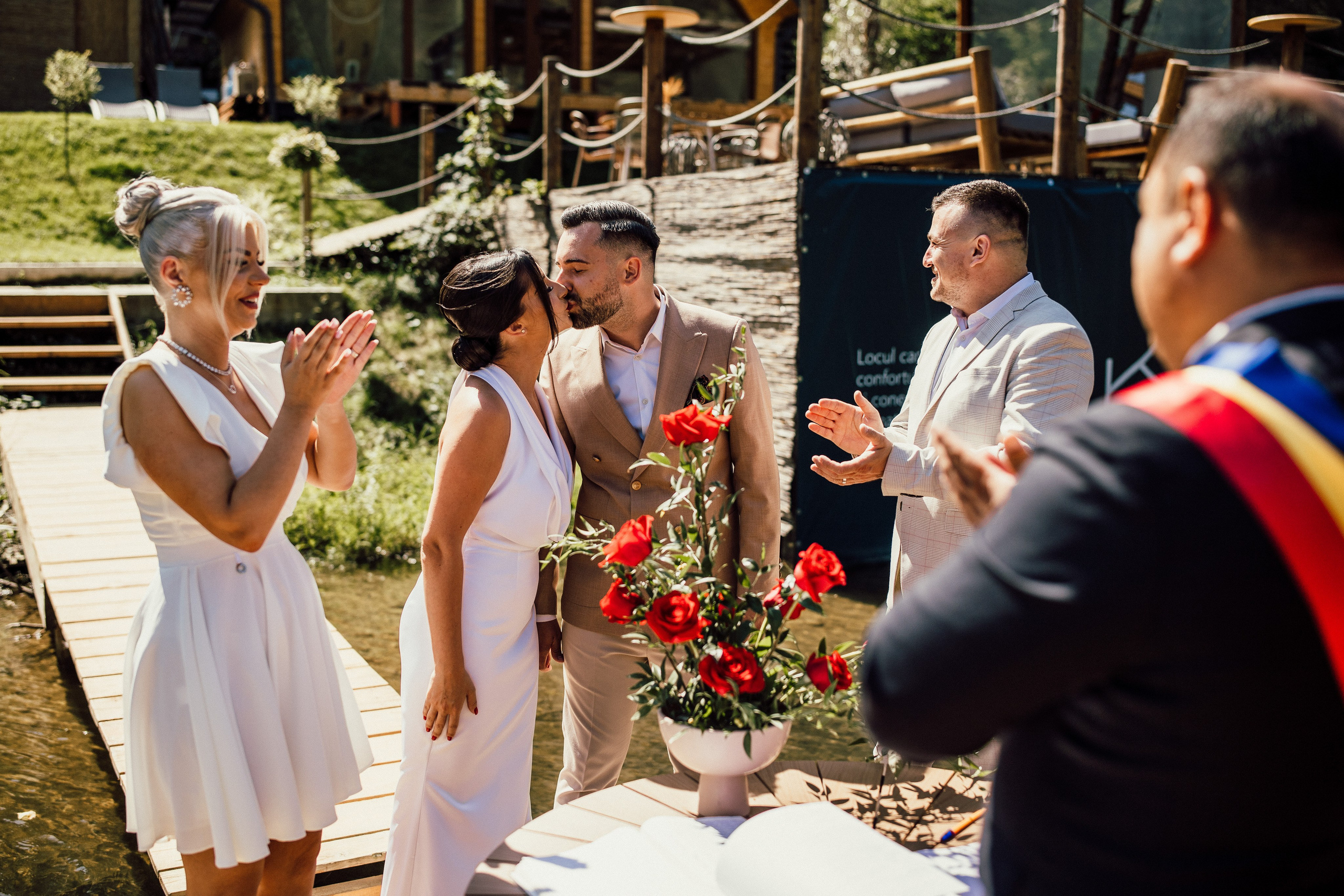 Fotograf Cununie Civilă Cluj, Someșul Cald, Kotta Ponton,. Horatiu Fat: Fotograf si Videograf Profesionist Nunta Cluj-Napoca