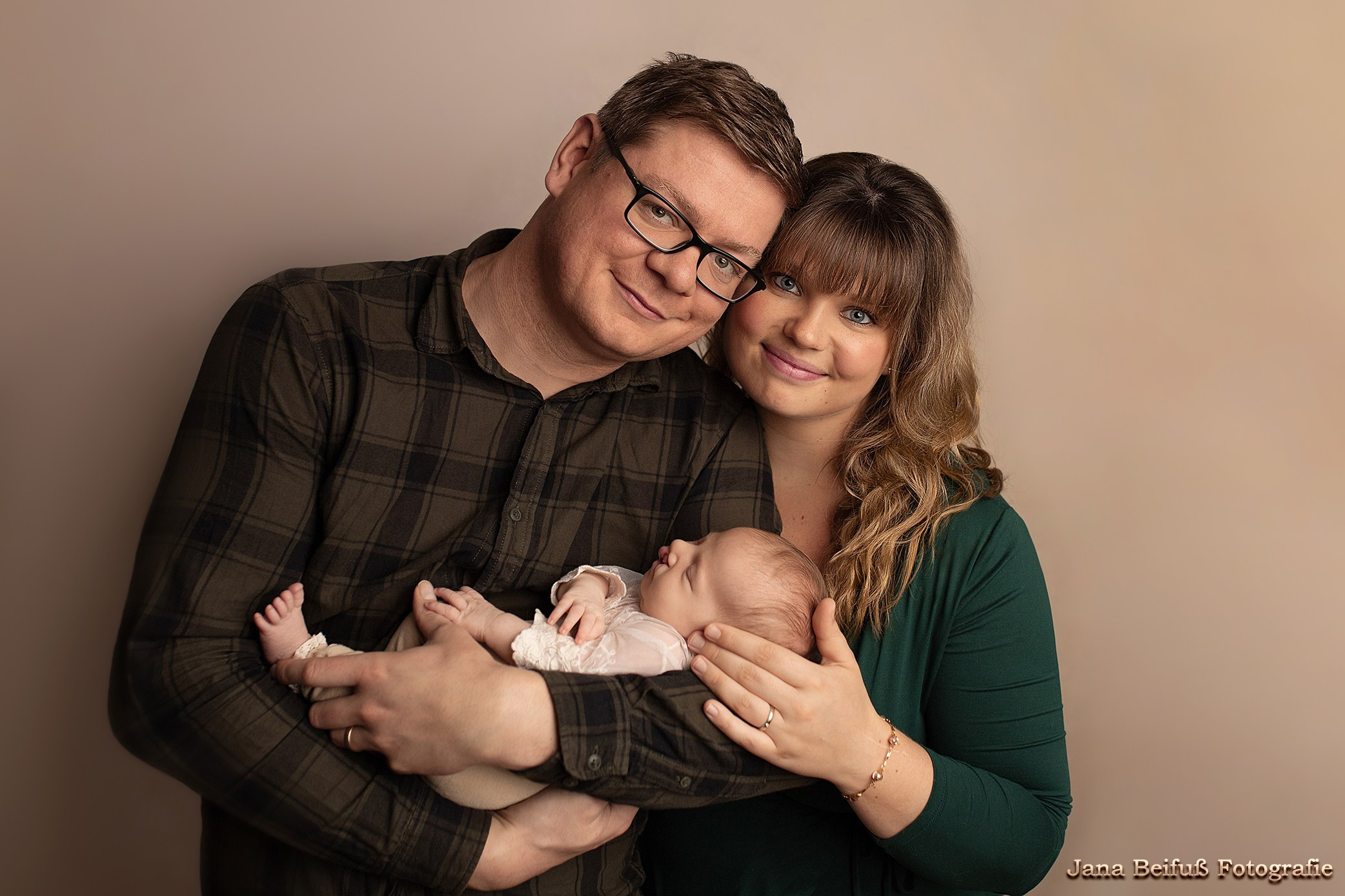 Neugeborenenshooting Weißenhorn, Neugeborenenshooting Ulm, Babyfotograf Ulm, Babyfotograf Senden, Babyfotograf Neu-Ulm, Jana Beifuß Fotografie, Familienfotos, Liebe, Geduld, Neugeborenenfotos weissenhorn, Pfaffenhofen a. d. Roth, Gaumenspalte, Gaumenlippenspalte