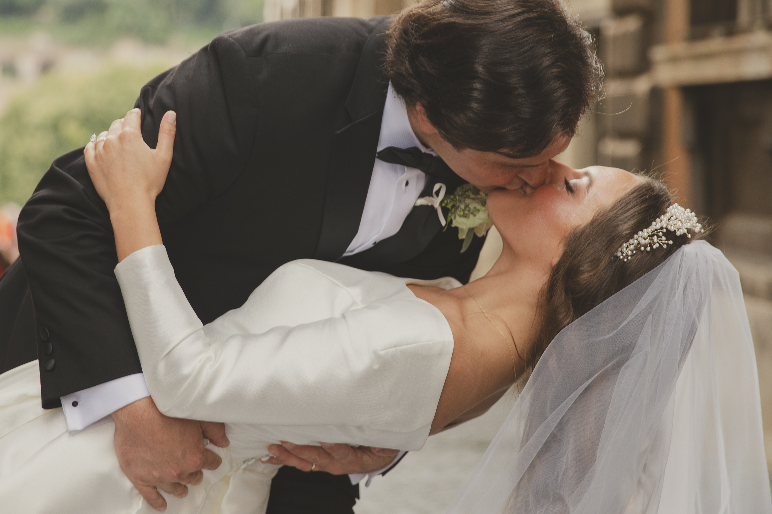 Elizaveta Razumova | Fotografa Cinematica per Love Story, Matrimoni e Ritratti