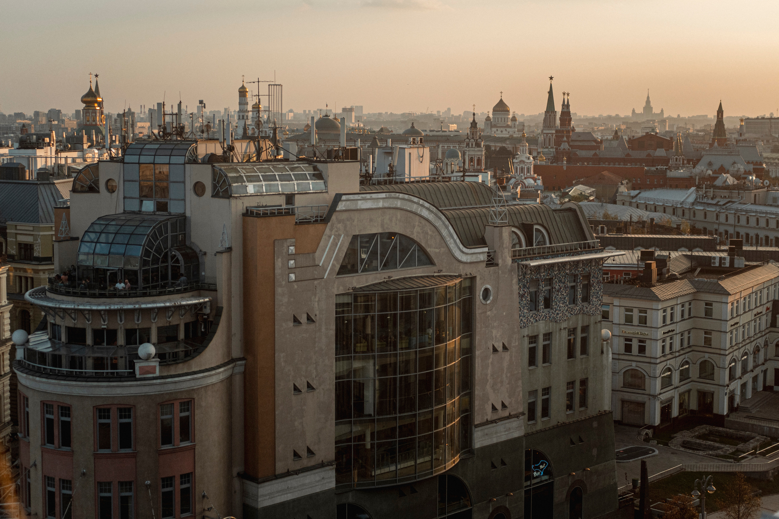 Вид со смотровой площадки Центрального Детского Мира. Семейный и детский фотограф на Лазурном Берегу