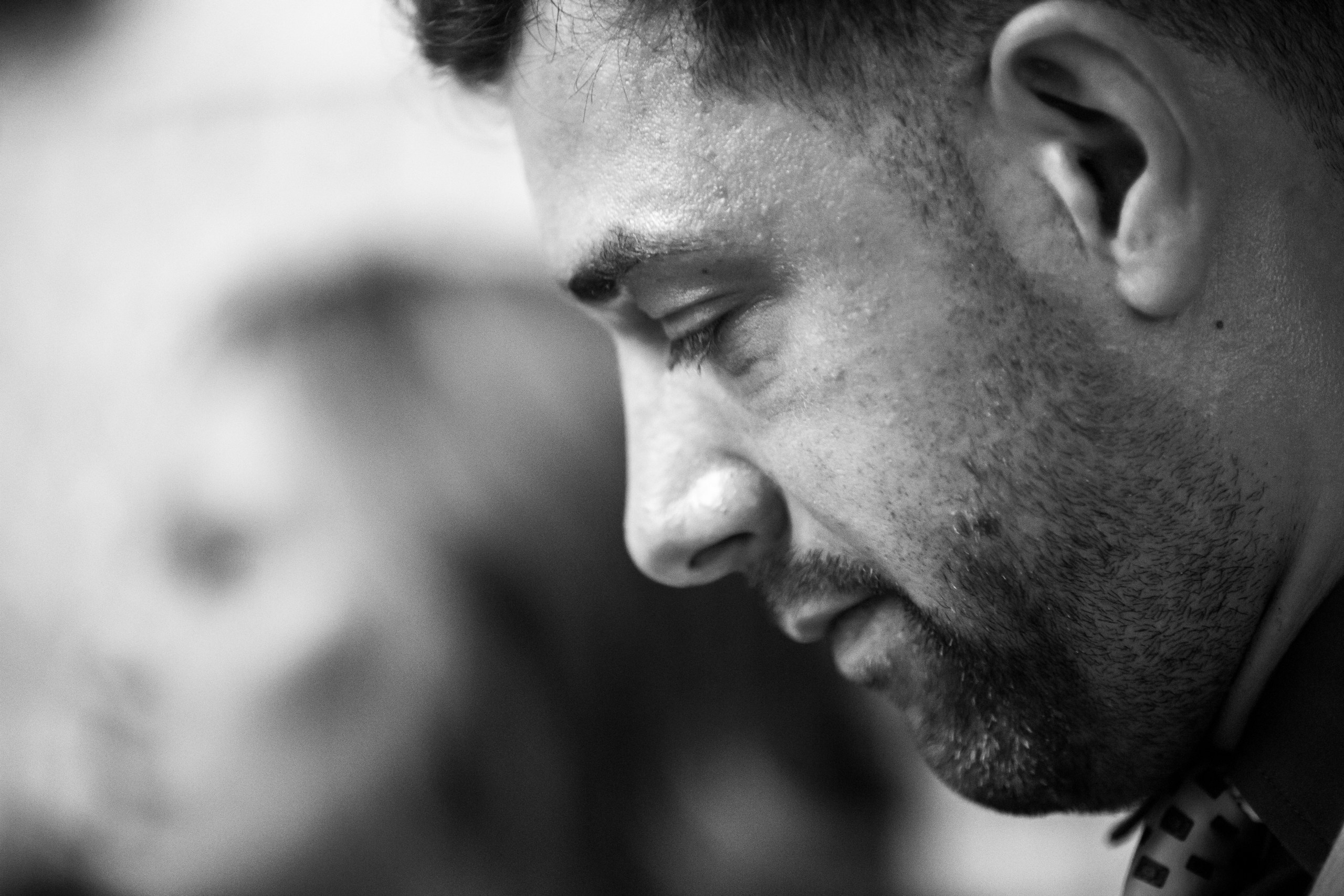 fotograf botez , fotografie botez Botoșani, fotograf Alin Chirilă, amintiri botez, fotografii botez, botez Miruna Parascheva, fotograf copii, fotografie botez în Botoșani-alt="botez , fotografie botez Alin Chirilă, amintiri botez, fotografii emoționante botez Botoșani"-- fotografii-botez-bebelus- amintiri-botez-micuț- moment-sfânt-crestinare- fotografie-emotionanta-botez- detalii-botez-bebelusi- parinti-fericiti-la-botez- fotograf-botez-profesionist- botez-in-biserica-ortodoxa- micuț-botezat-cu-emoție- zâmbete-și-lacrimi-la-botez- bebeluș-la-cristelniță- decor-botez-colorat- botez-cu-dragoste-și-credință- emotie-pura-la-botez- fotograf-botez-botosani- botez-iasi-suceava-fotograf- amintiri-nepretuite-botez-- Preotul ținându-l pe micuțul Mathias Gabriel la botez, în biserica Înălțarea Domnului, Copălău - Detalii de la botezul lui Mathias – lumânare, trusou și icoană - Familia lui Mathias Gabriel alături de micuț, în ziua botezului - Portret emoționant cu mama și bebelușul în brațe, în biserică,fotograf profesionist evenimente Botoșani, Iași, Suceava, Fălticeni, Bacău, Pașcani, Roman - AlinoFotoStudio by Alin Chirilă - servicii foto nuntă, botez, cununie, ședințe foto creative, albume personalizate, fotografii emoționante și calitative pentru cele mai importante momente din viață,fotograf nuntă Botoșani Alin Chirilă, ședință foto botez Iași - AlinoFotoStudio, servicii fotograf profesionist evenimente Suceava, fotograf cununie civilă Fălticeni - Alin Chirilă, album foto nuntă personalizat Bacău.“Bebeluș botezat în biserică, ținut în brațe de nași” • “Detaliu cu lumânarea de botez decorată cu flori albe” • “Părinți emoționați alături de copilul lor la ceremonia de botez” • “Masa festivă de botez cu decor tematic și tort personalizat” • “Momentul în care preotul toarnă apă sfințită pe fruntea bebelușului” “Bebeluș în rochie albă de botez, zâmbind în brațele mamei” • “Detaliu cu cruciulița de botez așezată pe o pernă de satin” • “Părinți și nași aprinzând lumânările în timpul ceremoniei de botez” • “Tort de botez decorat cu figurine tematice și numele copilului” • “Copil botezat dormind liniștit în pătuțul decorat festiv” • “Momentul în care preotul binecuvântează copilul în fața altarului” • “Invitați adunându-se în jurul mesei festive la petrecerea de botez” • “Bebeluș ținând în mână o jucărie personalizată primită la botez” • “Familie fericită pozând împreună după ceremonia de botez” • “Decor tematic cu baloane și flori la locația petrecerii de botez” fotograf Botoșani fotograf evenimente fotograf botez Alin Chirila fotograf alinofotostudio.fotograf botez Amelis Maria, fotografie botez Botoșani, fotograf Alin Chirilă, amintiri botez, fotografii botez, botez Amelis Maria, fotograf copii, fotografie botez în Botoșani,