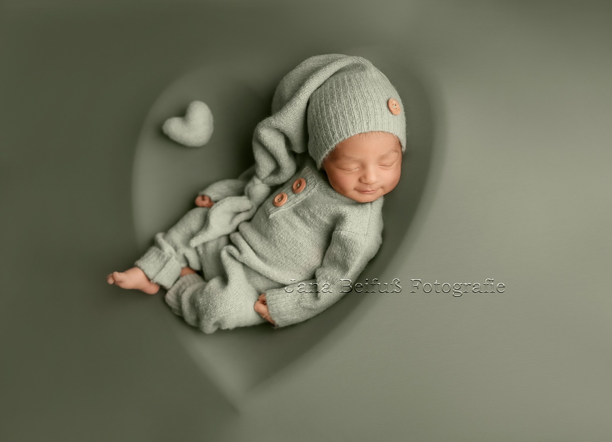 Neugeborenenshooting Weißenhorn, Neugeborenenshooting Ulm, Babyfotograf Ulm, Babyfotograf Senden, Babyfotograf Neu-Ulm Jana Beifuß FotografieNeugeborenenshooting Weißenhorn, Neugeborenenshooting Ulm, Babyfotograf Ulm, Babyfotograf Senden, Babyfotograf Neu-Ulm