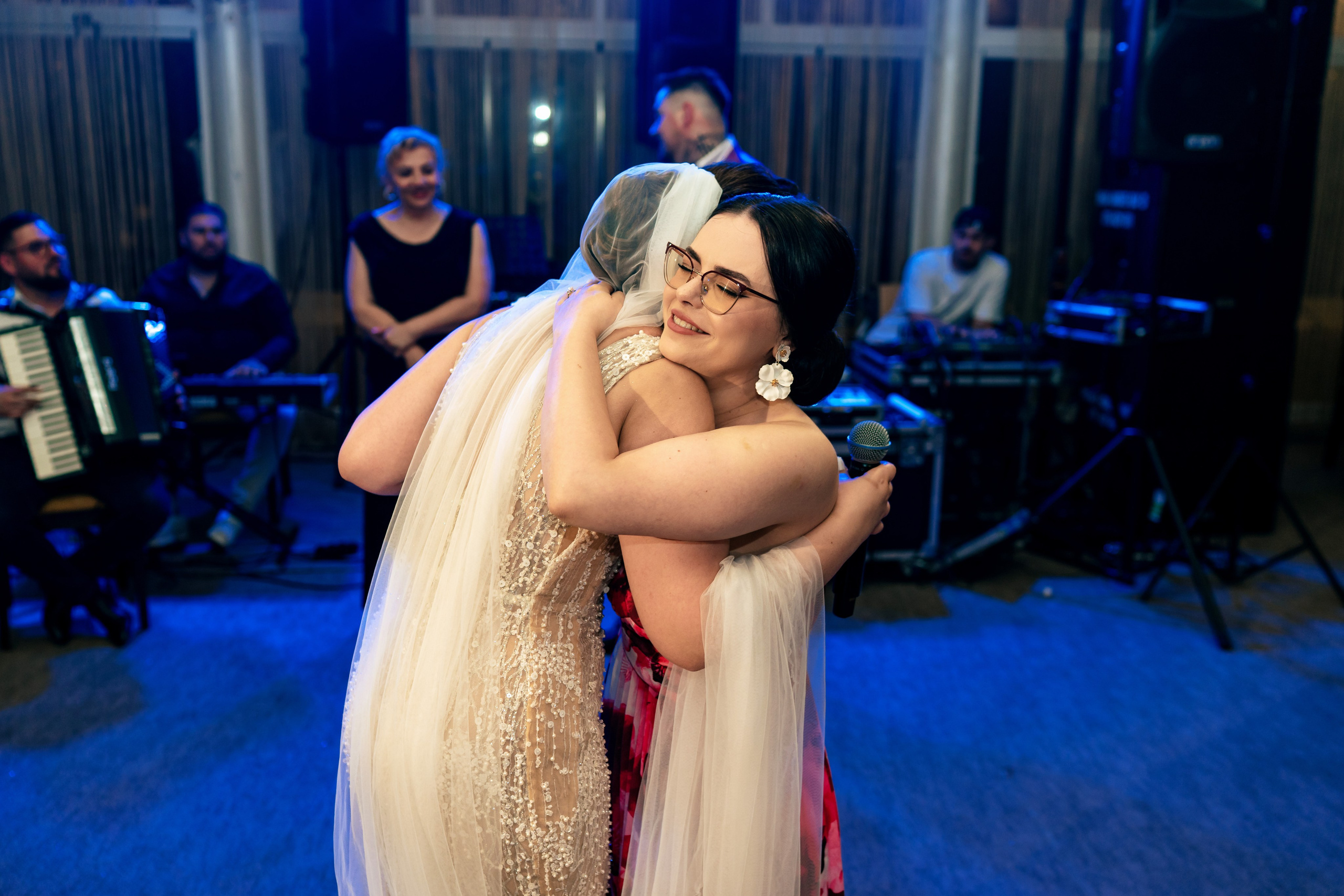 Crina & Cătălin. Acasă