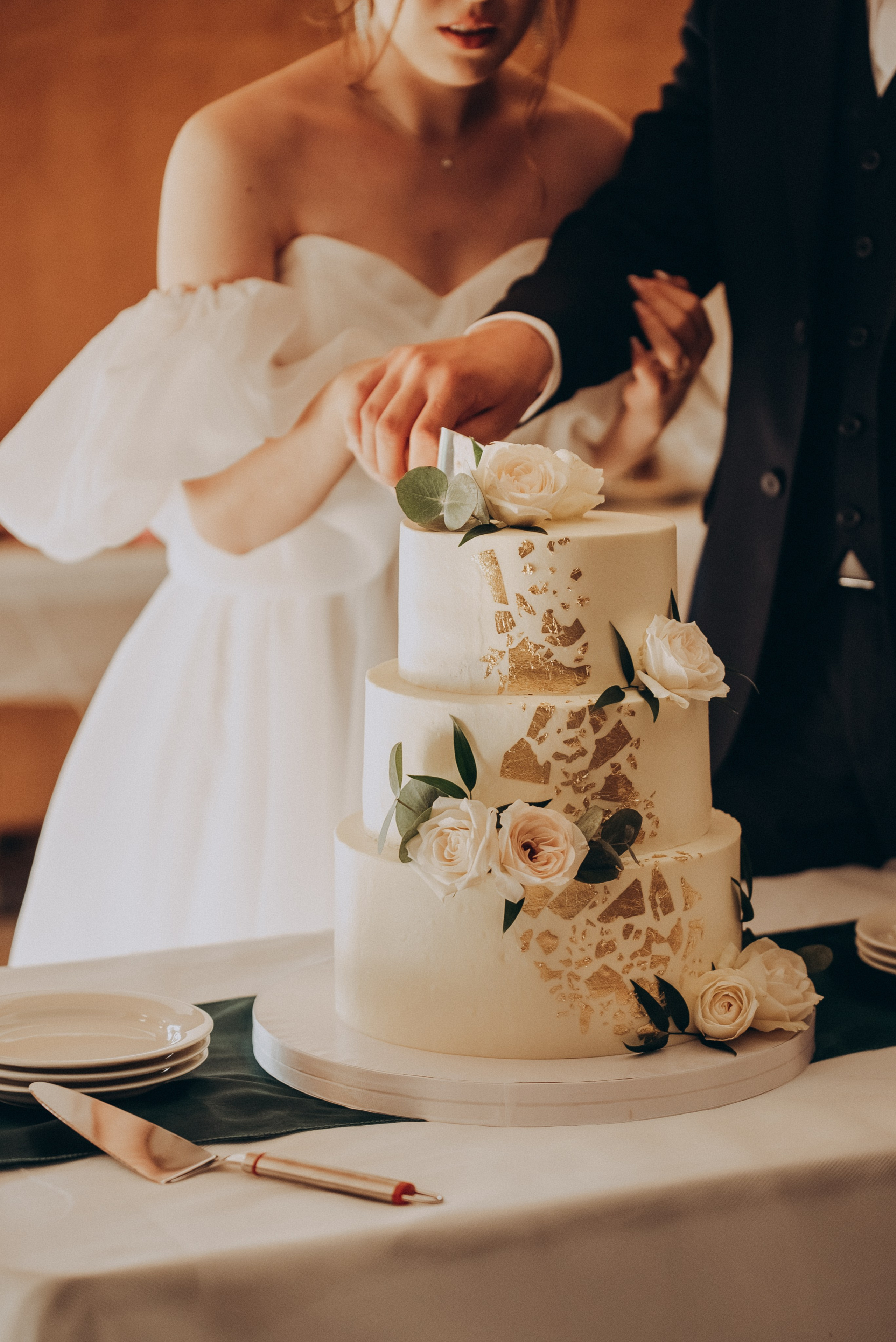 Aigul Photography — wedding, newborn, and family photographer