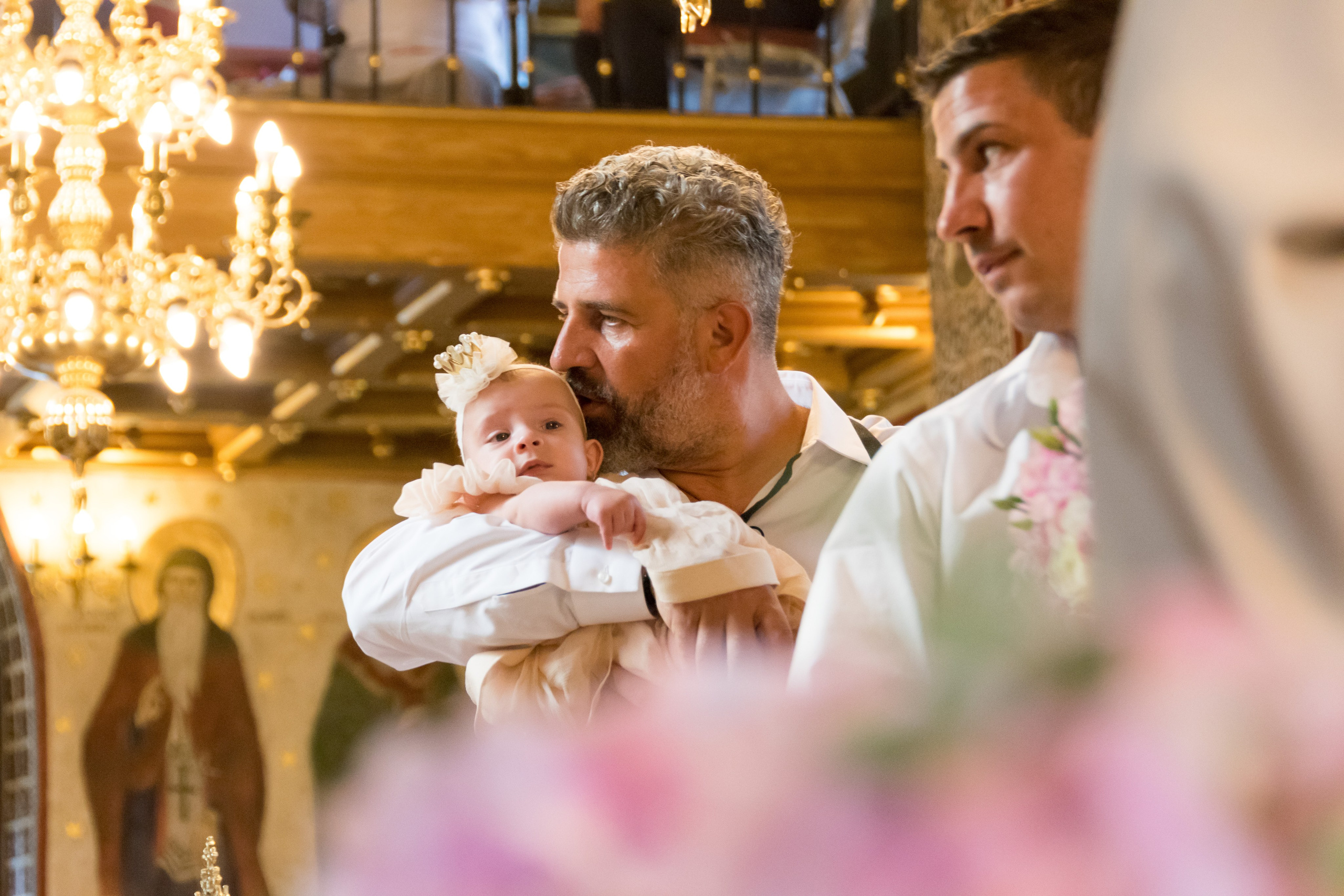 Idei de teme pentru botez, Locații pentru botez, Cele mai bune tematici pentru botez, Buget botez, Rochii pentru botez, Decoruri pentru botez, Invitații pentru botez, Fotograf pentru botez, Meniu pentru botez, Tradiții și obiceiuri de botez. fotograf botez bucuresti