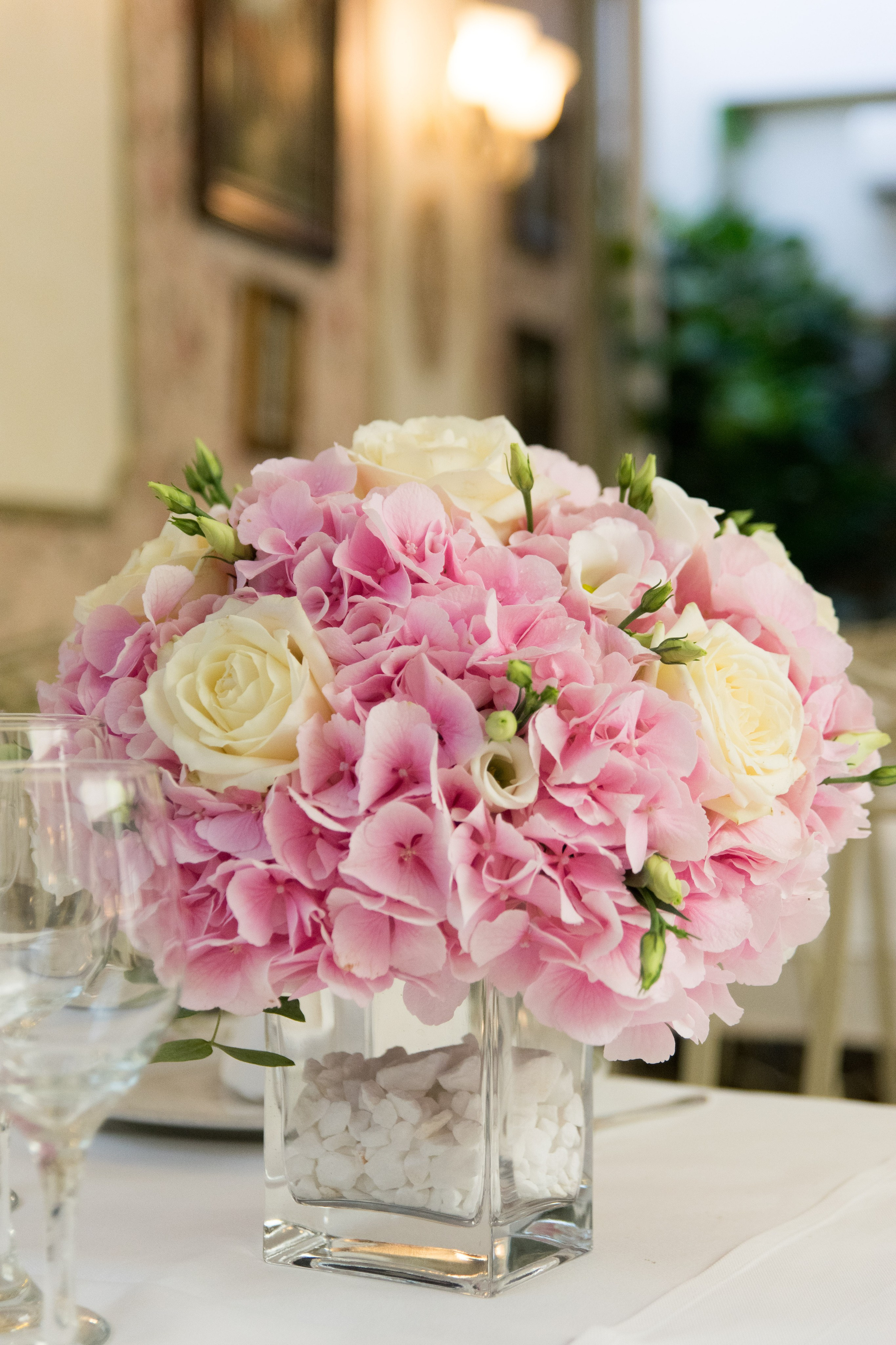 Idei de teme pentru botez, Locații pentru botez, Cele mai bune tematici pentru botez, Buget botez, Rochii pentru botez, Decoruri pentru botez, Invitații pentru botez, Fotograf pentru botez, Meniu pentru botez, Tradiții și obiceiuri de botez. fotograf botez bucuresti