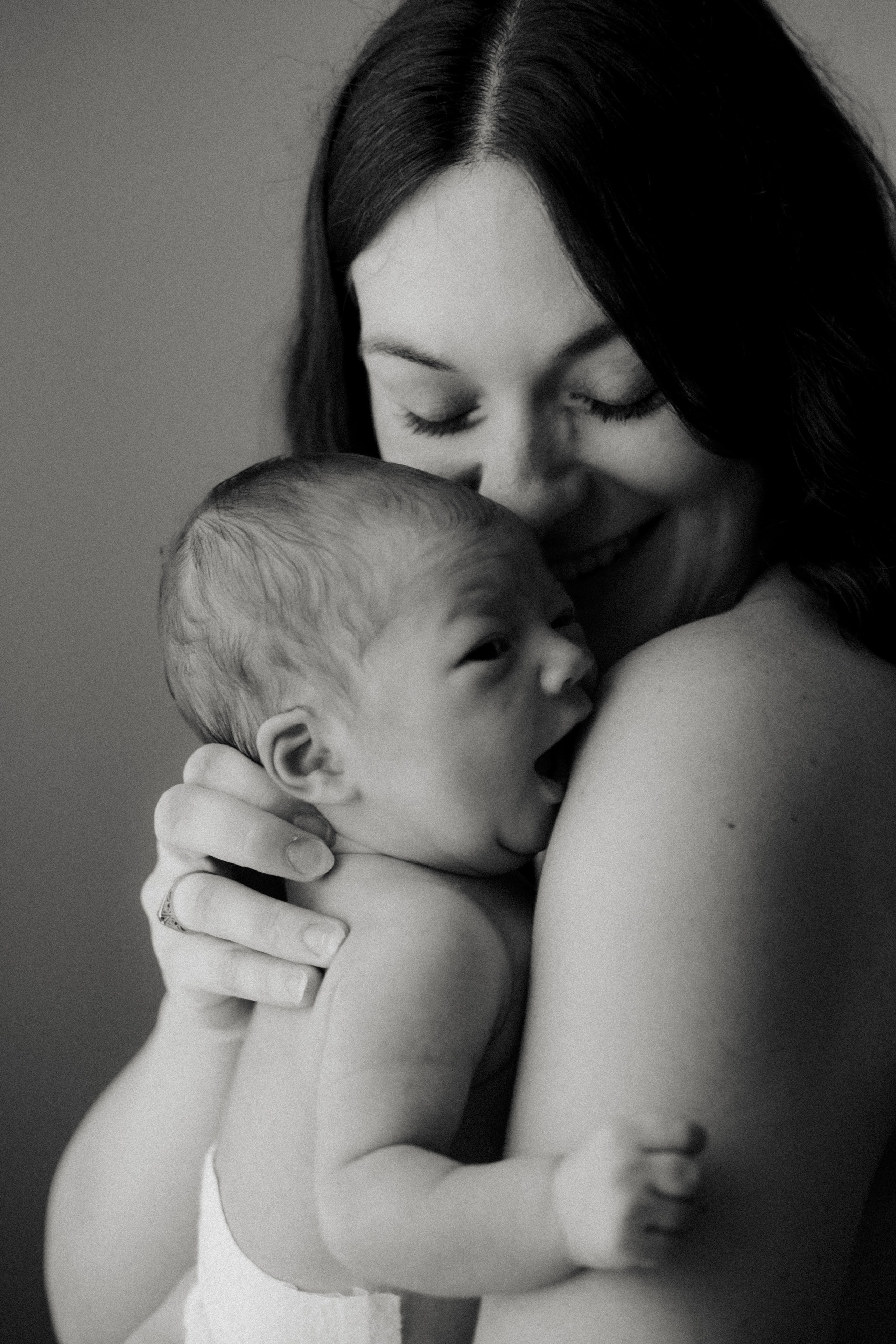 Newborn Photo session Richmond, VA. Family Photographer Anna Dobrovolskaia | Richmond, VA