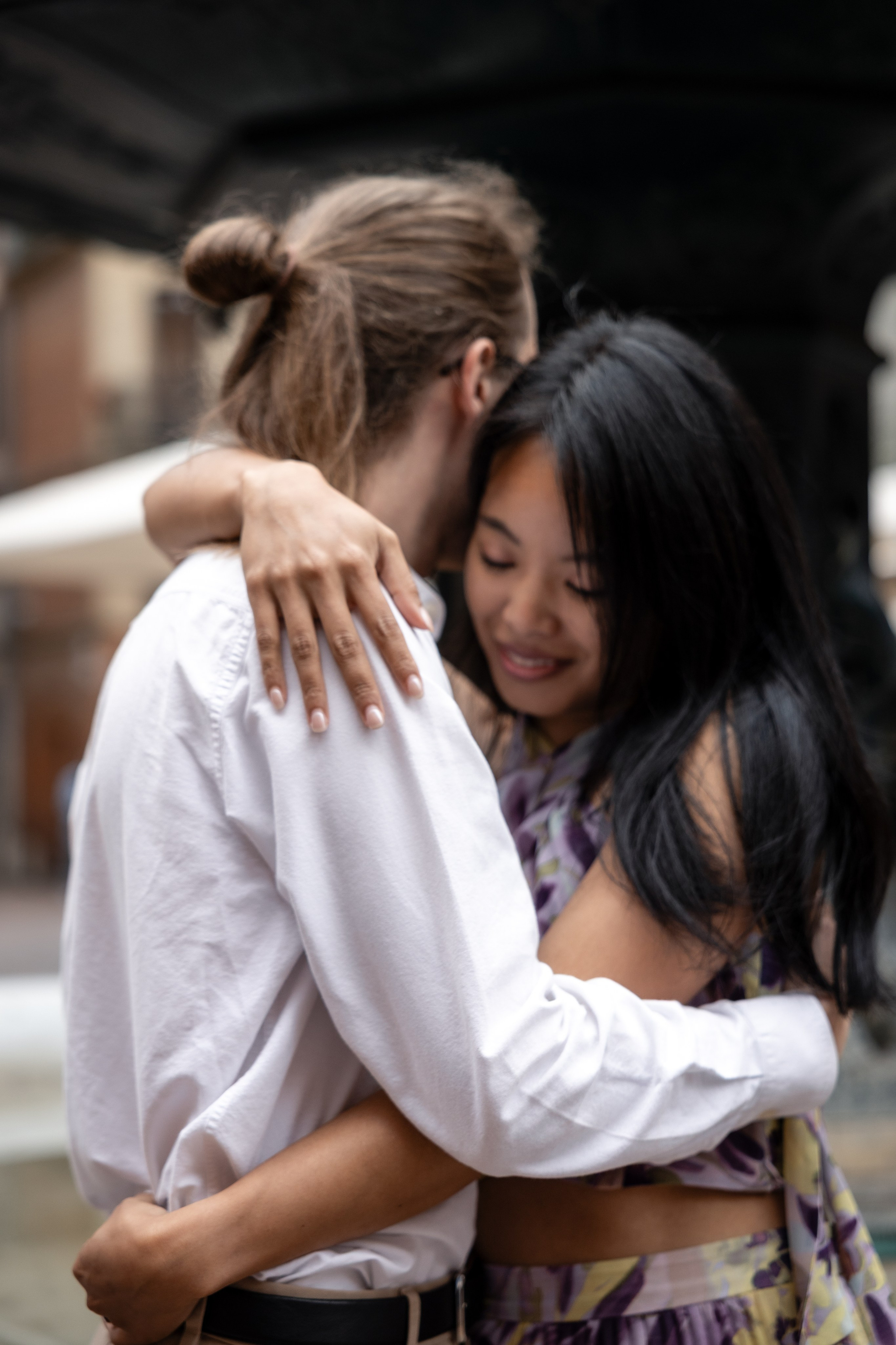 Séance photo de fiançailles à Toulouse. Eugénie Smirnova — Photographe à Toulouse et dans le Sud-Ouest