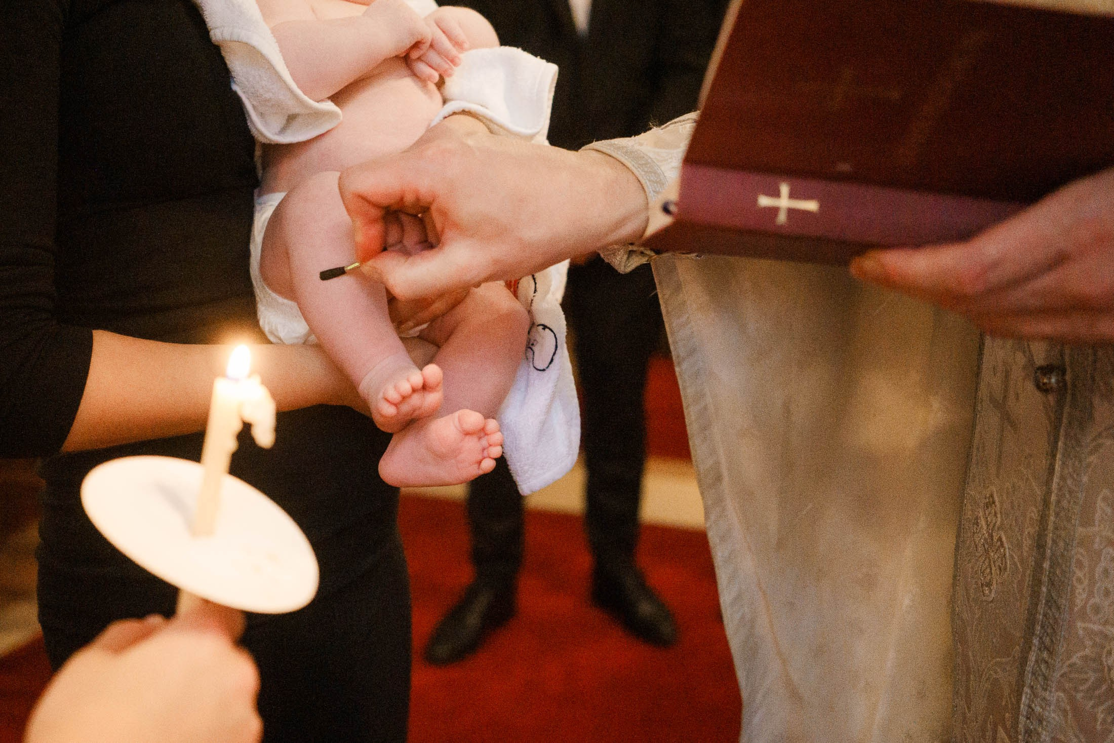 Ristiäiskuvaus Tikkurilan ortodoksisessa kirkossa