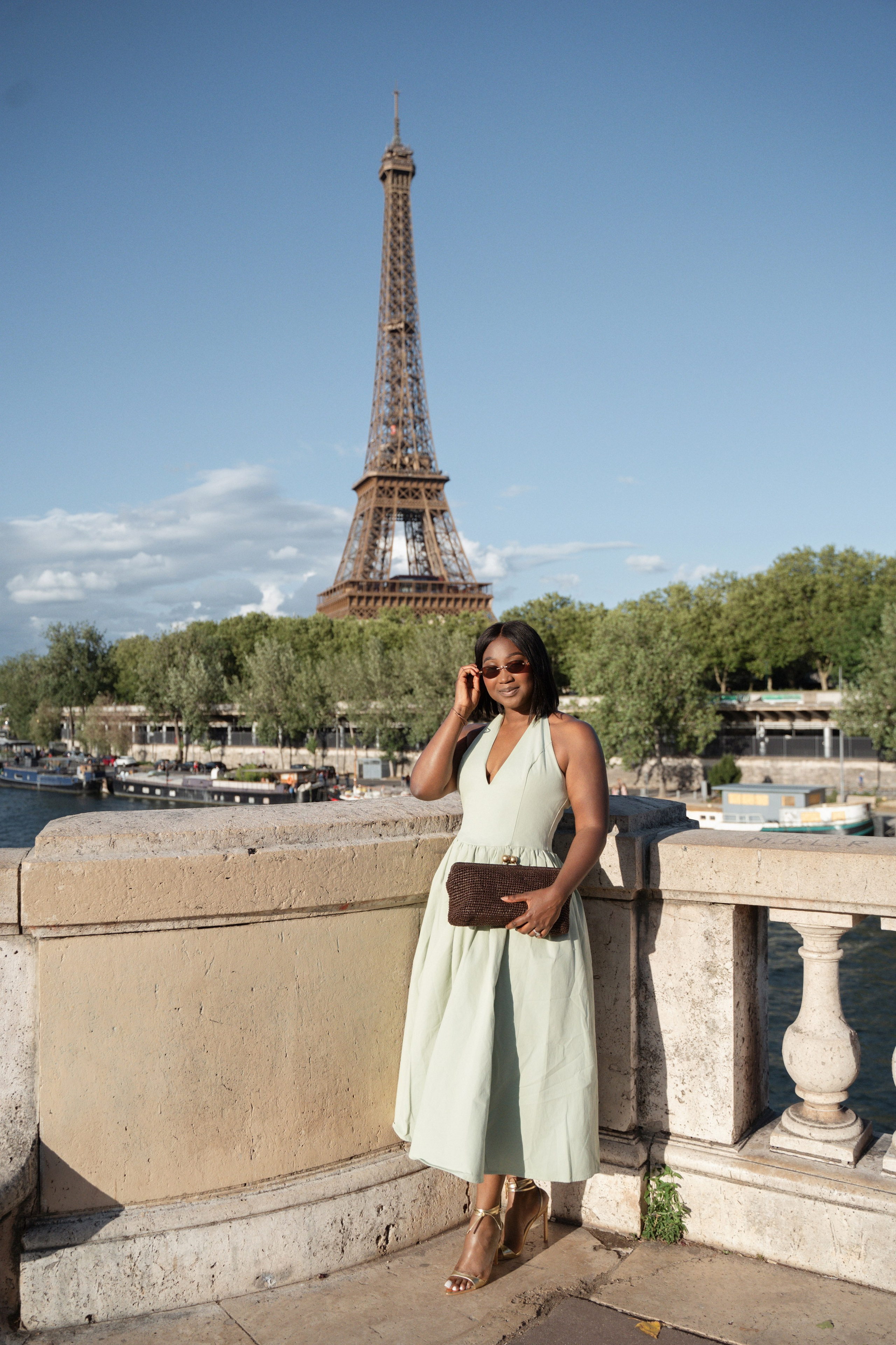 Photographer in Paris Yulia Shkadina | Couples, engagement, pre-wedding, individual photo-shoots in Paris at the best locations