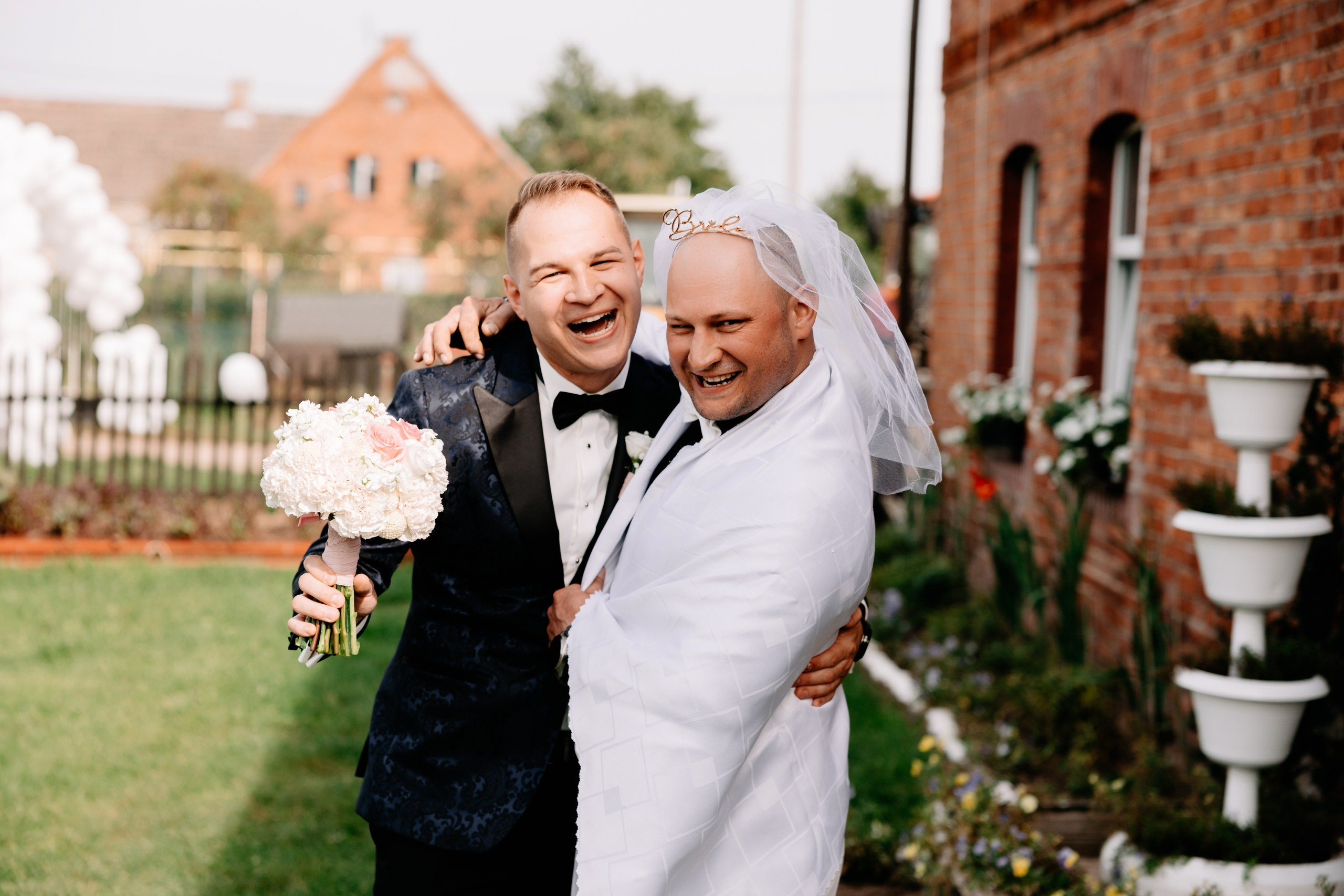 Patrycja ♡ Wojtek. Fotograf Ślubny Warszawa - Sesje Biznesowe Rodzinne Eventy