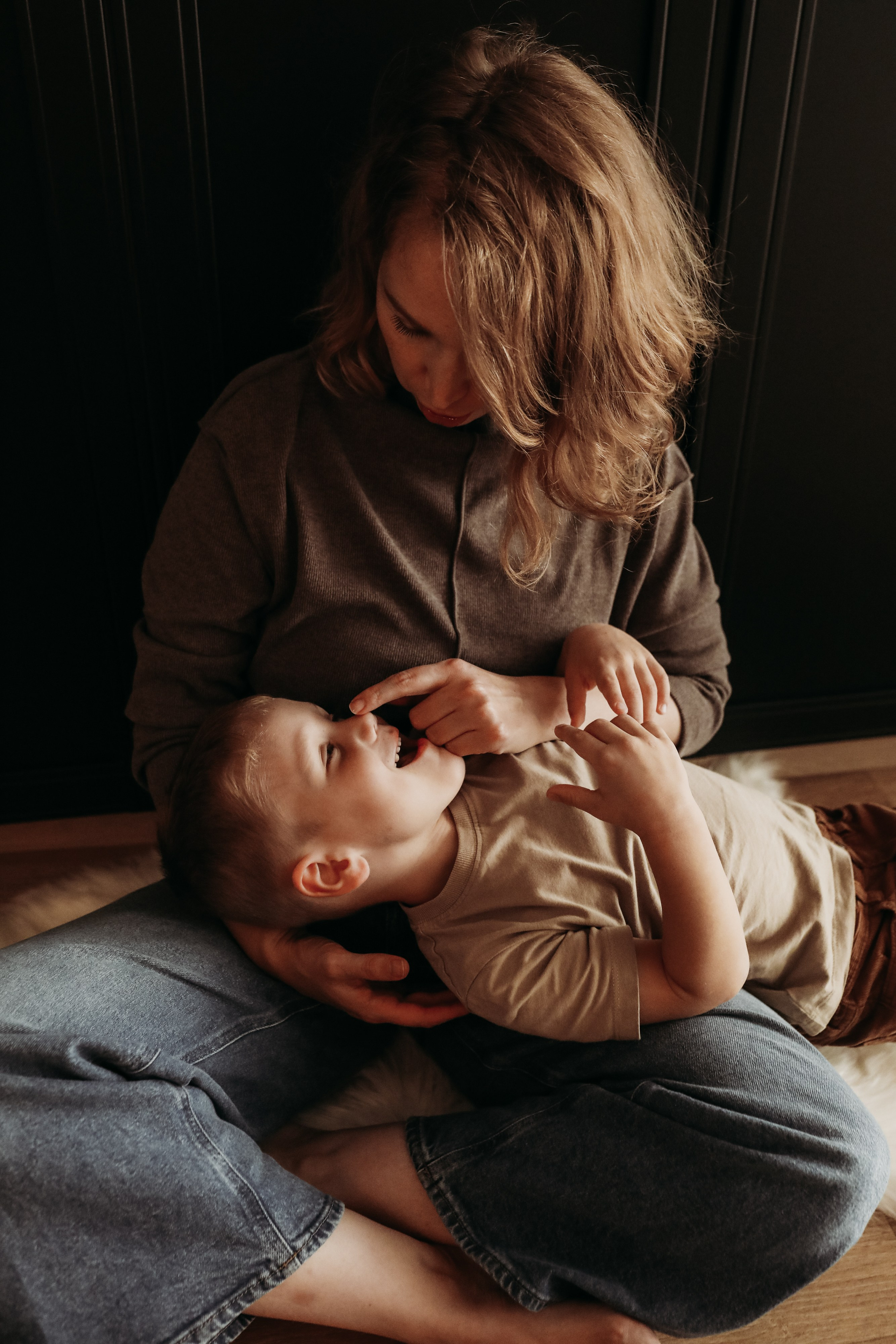 Newborn Fotoshooting ohne Stress?f. Hochzeitsfotograf und Familienfotograf in Neustadt an der Weinstraße, Haßloch, Ludwigshafen, Speyer und Landau - Ekaterina Seoud