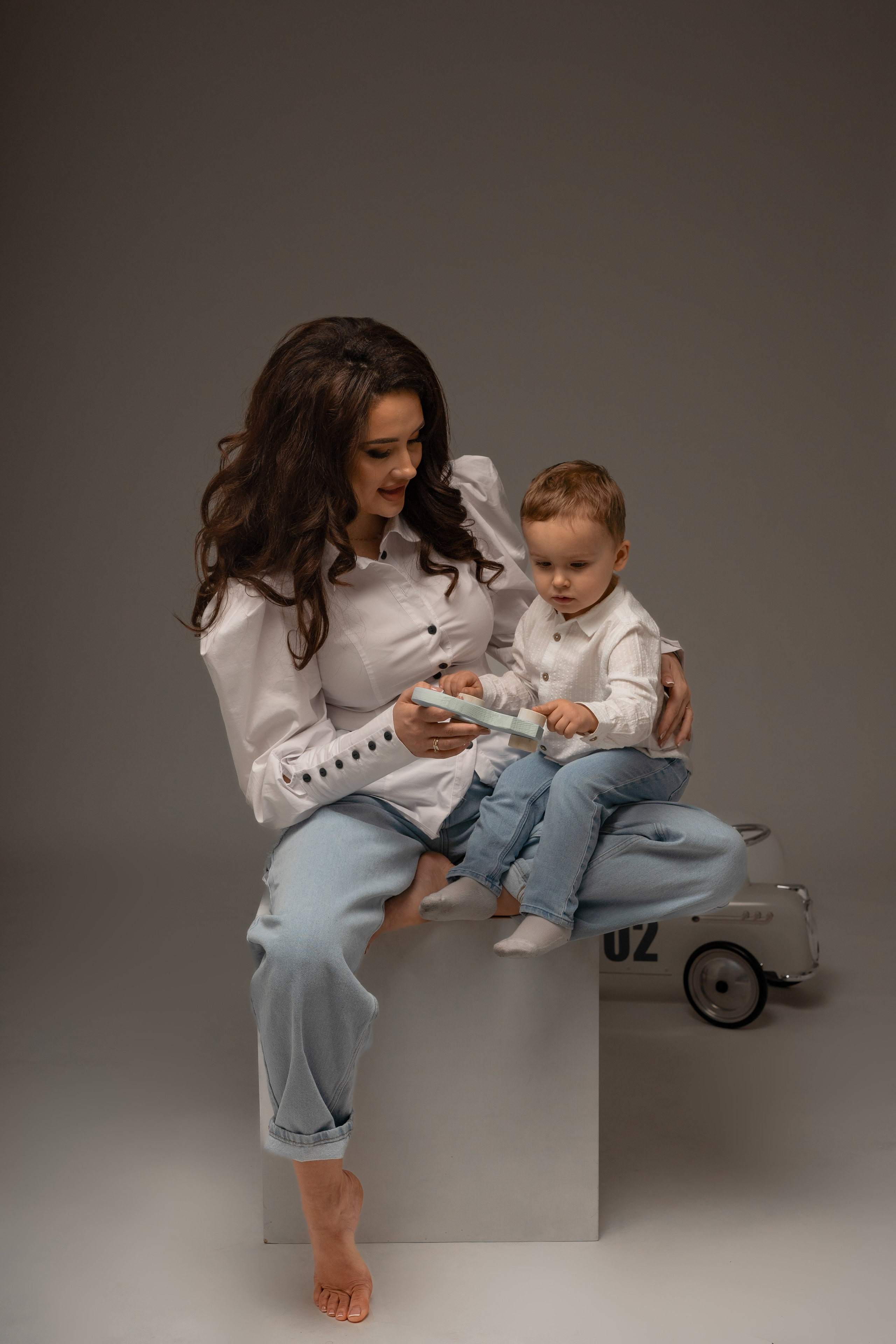 Fotograf rodzinny w Łodzi. Fotograf Łódź - sesja ciążowa, noworodkowa, dziecięca. Studio w Łodzi