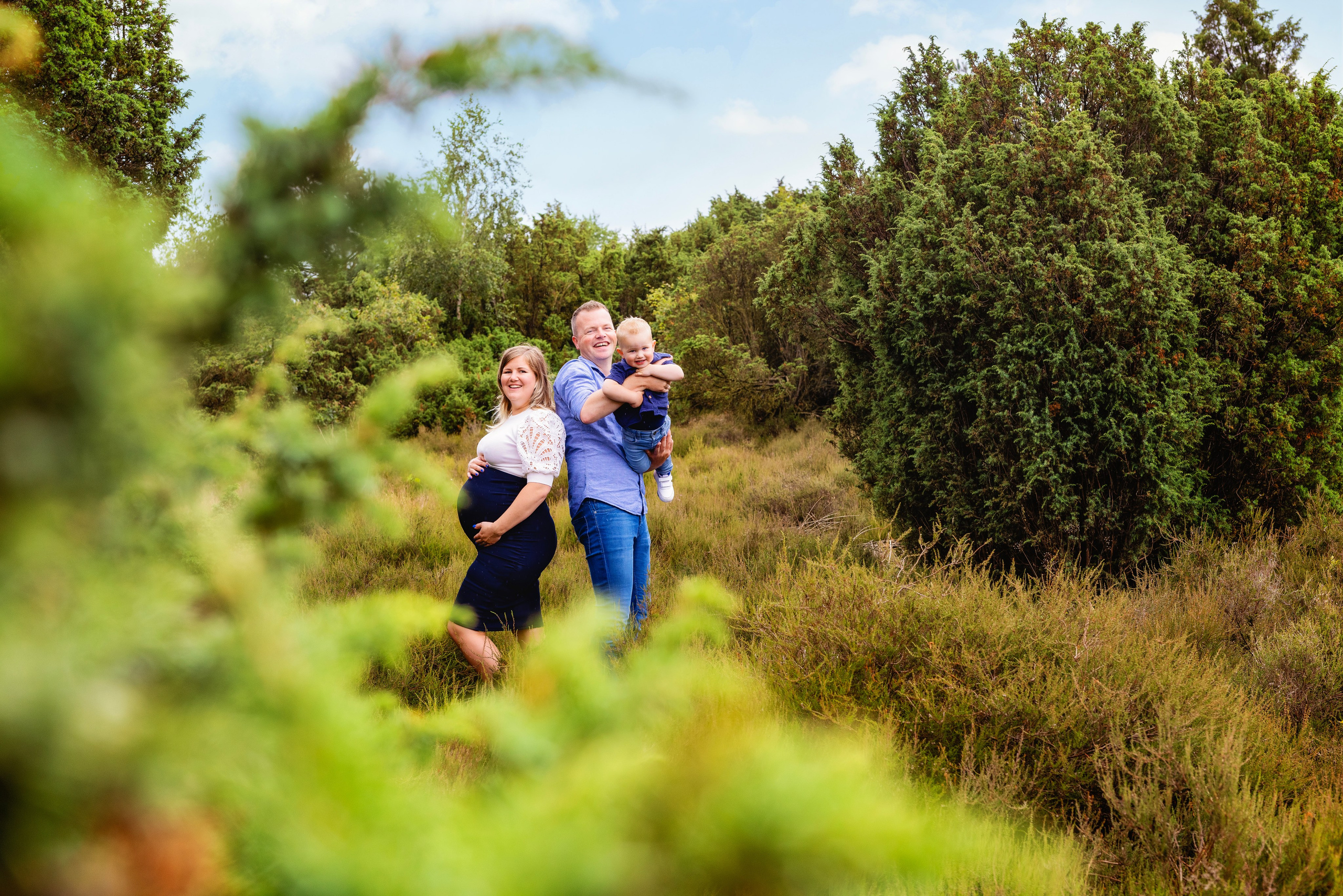 Zwangerschapsfotoshoot Overijssel. Fotograaf Irina Hoek.
