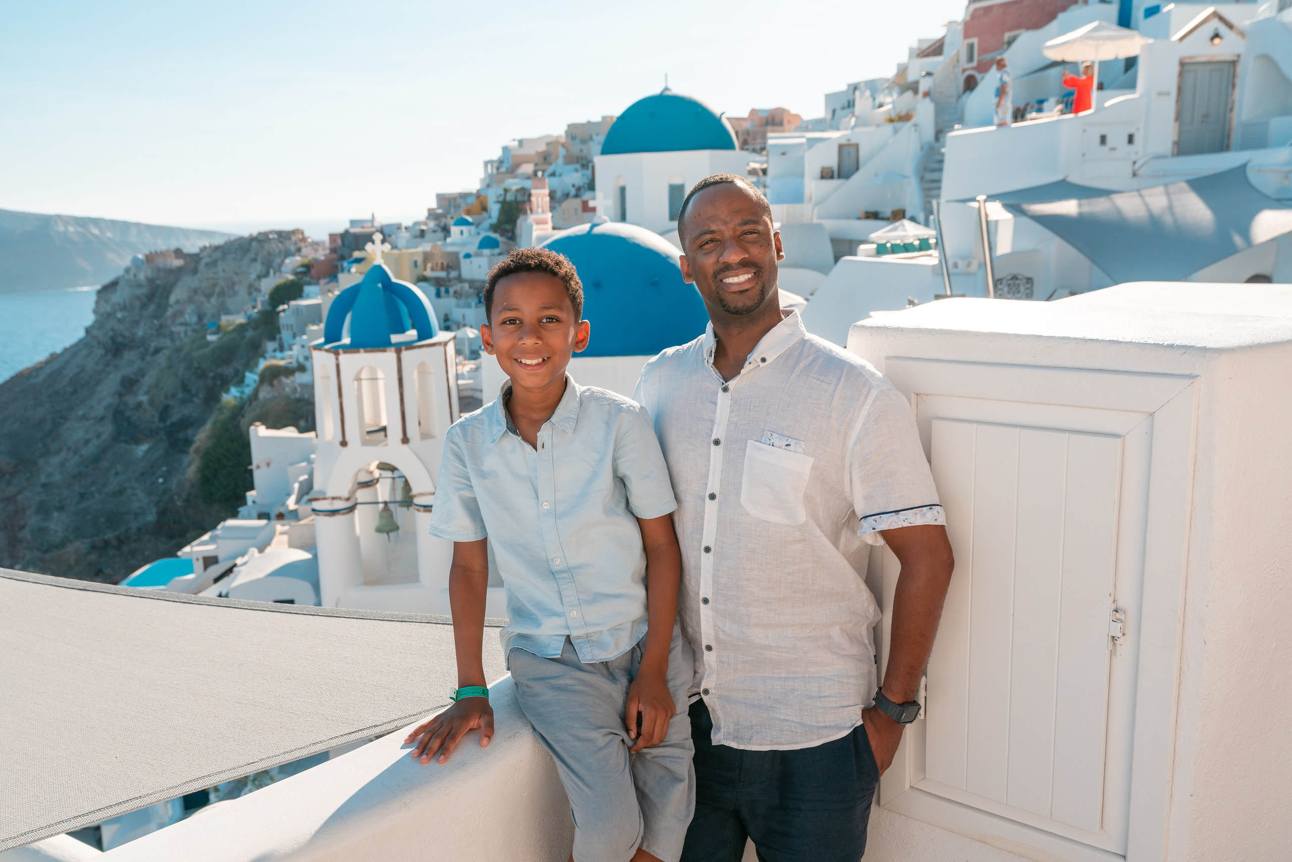 "Looking for the best family photographer in Santorini? Create lasting memories with a professional photoshoot featuring iconic Greek island scenery and natural, joyful moments."